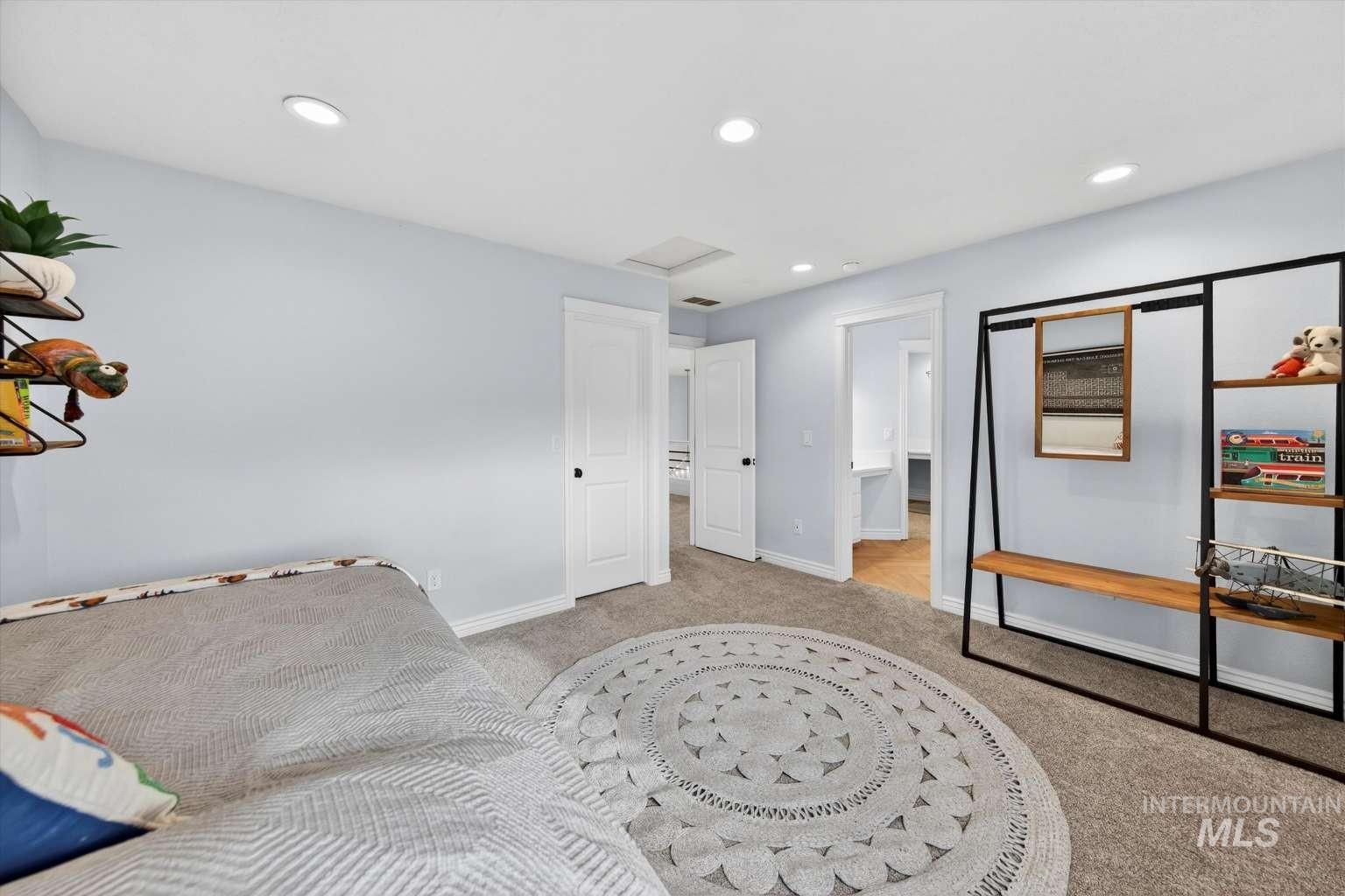 7887 S Old Farm Ln, Meridian, Idaho 83642, 6 Bedrooms, 5 Bathrooms, Residential For Sale, Price $1,695,000,MLS 98972237