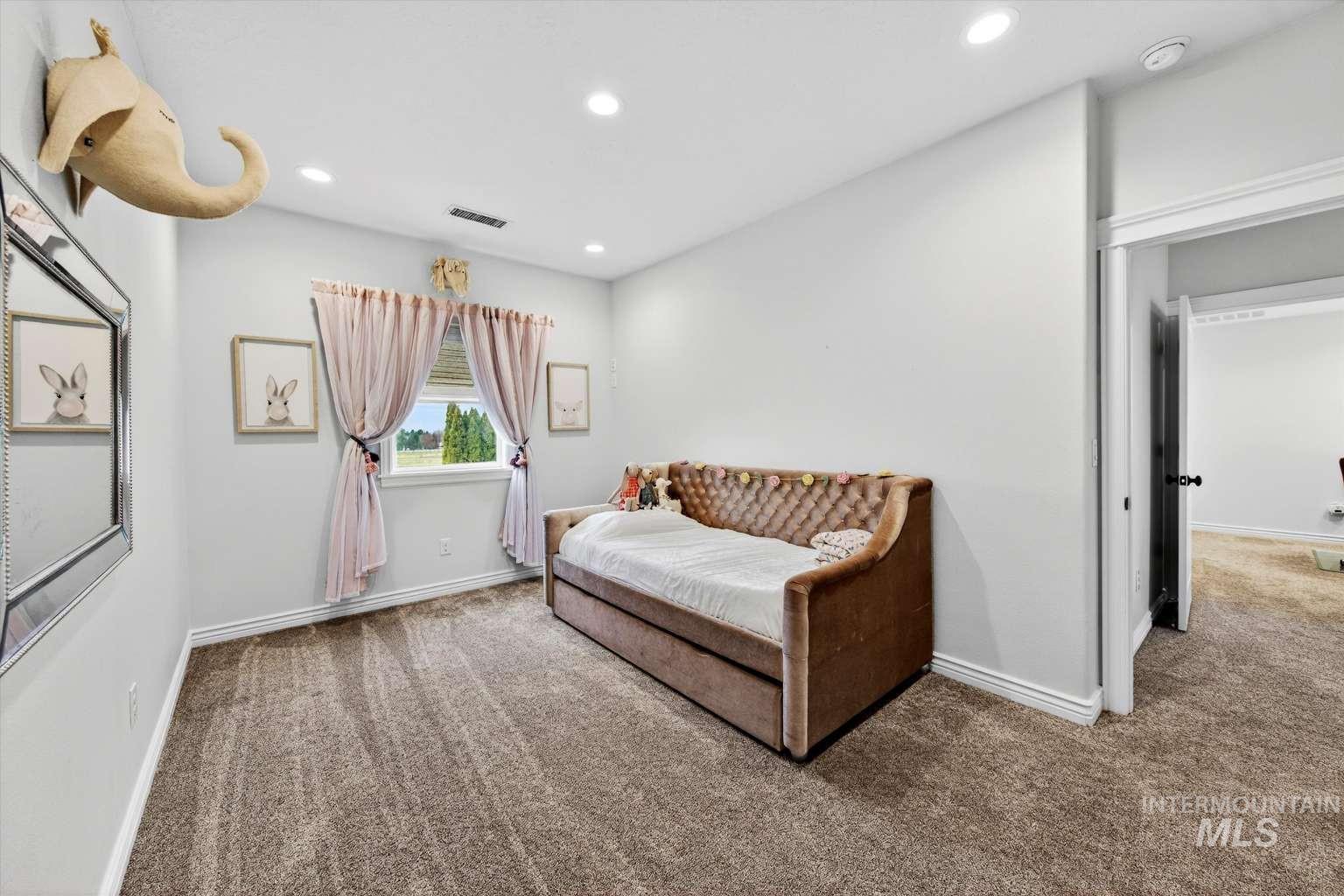 7887 S Old Farm Ln, Meridian, Idaho 83642, 6 Bedrooms, 5 Bathrooms, Residential For Sale, Price $1,695,000,MLS 98972237