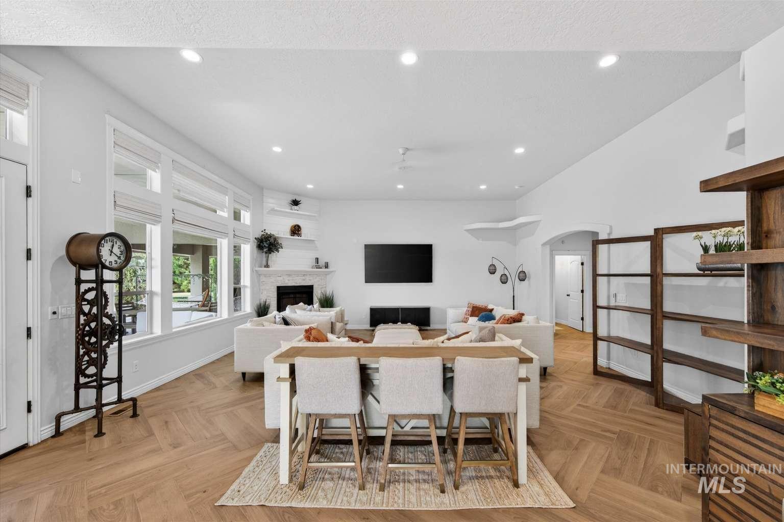 7887 S Old Farm Ln, Meridian, Idaho 83642, 6 Bedrooms, 5 Bathrooms, Residential For Sale, Price $1,695,000,MLS 98972237