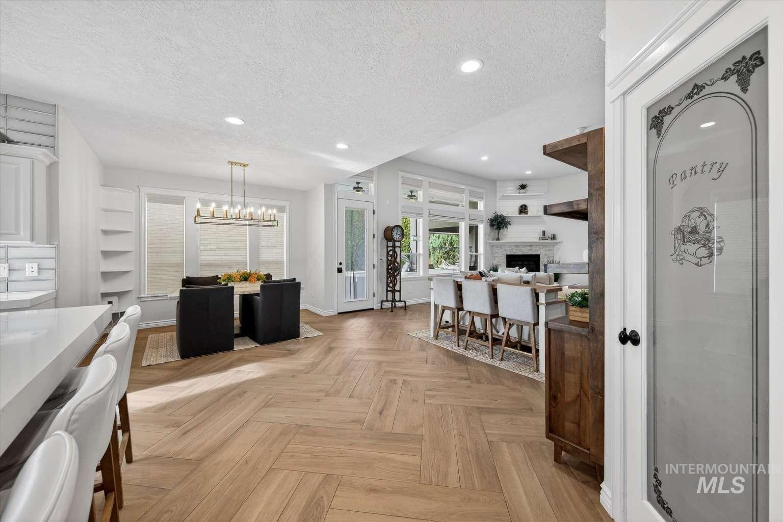 7887 S Old Farm Ln, Meridian, Idaho 83642, 6 Bedrooms, 5 Bathrooms, Residential For Sale, Price $1,695,000,MLS 98972237