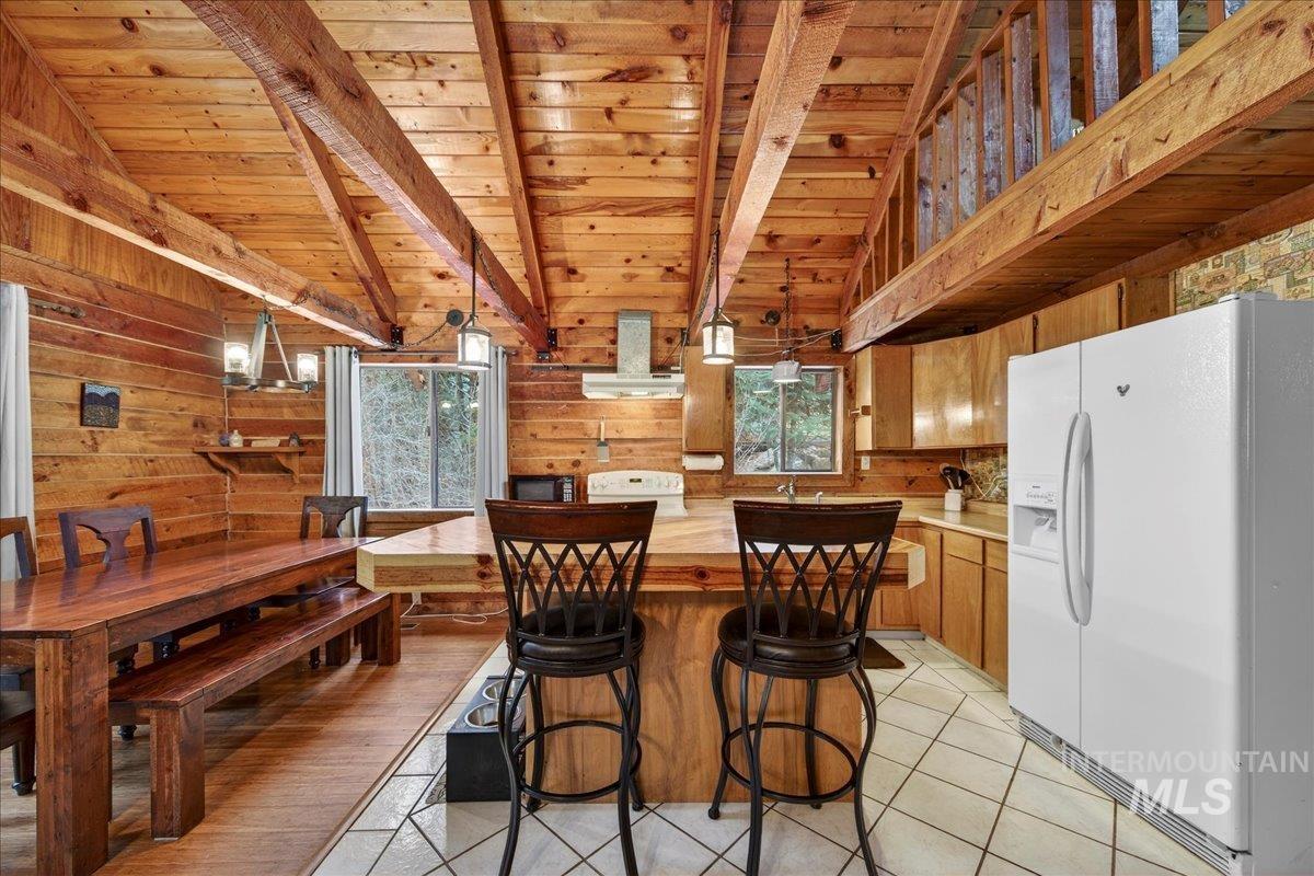 138 Castle Mountain, Garden Valley, Idaho 83642, 2 Bedrooms, 1 Bathroom, Residential For Sale, Price $425,000,MLS 98972239