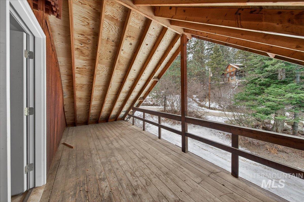 138 Castle Mountain, Garden Valley, Idaho 83642, 2 Bedrooms, 1 Bathroom, Residential For Sale, Price $425,000,MLS 98972239