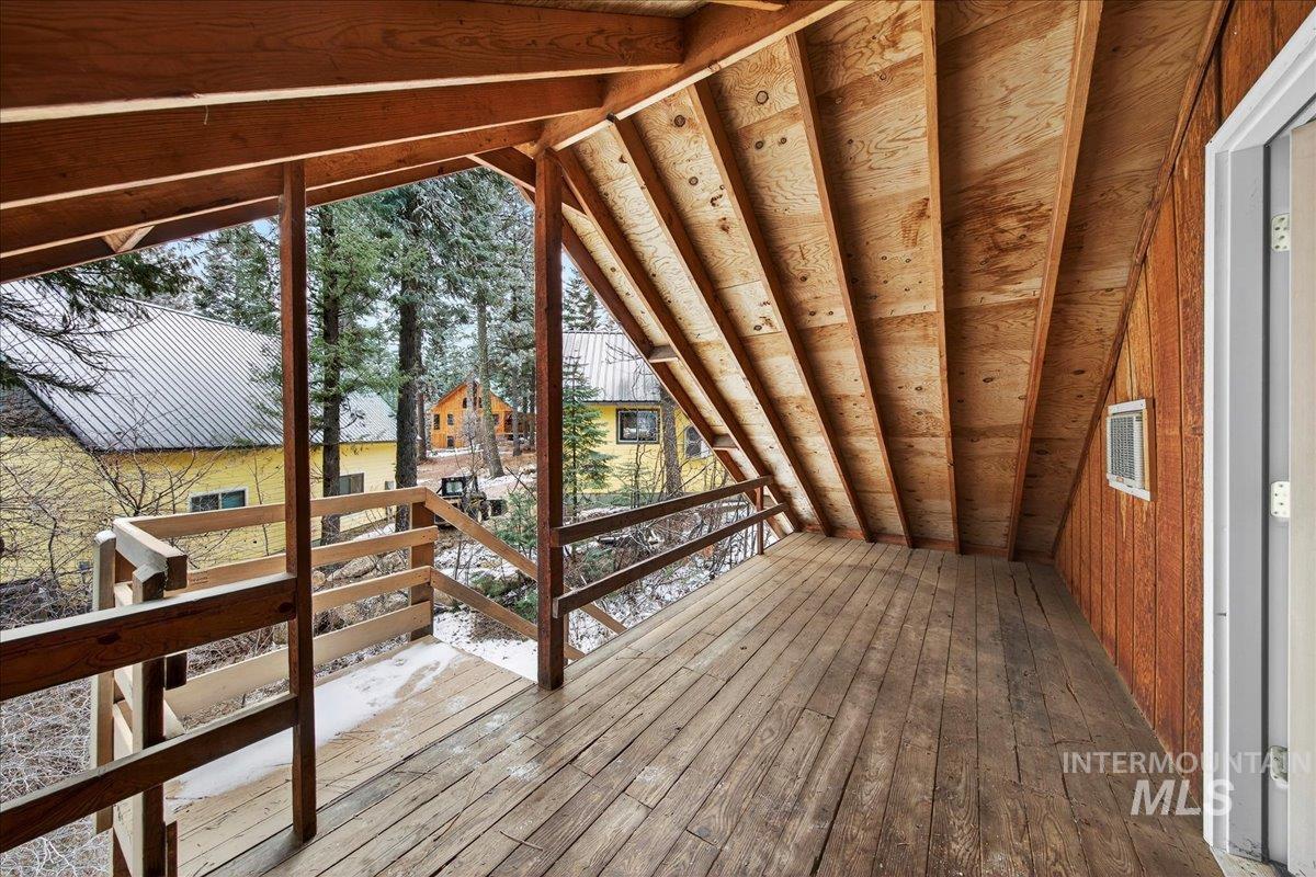 138 Castle Mountain, Garden Valley, Idaho 83642, 2 Bedrooms, 1 Bathroom, Residential For Sale, Price $425,000,MLS 98972239