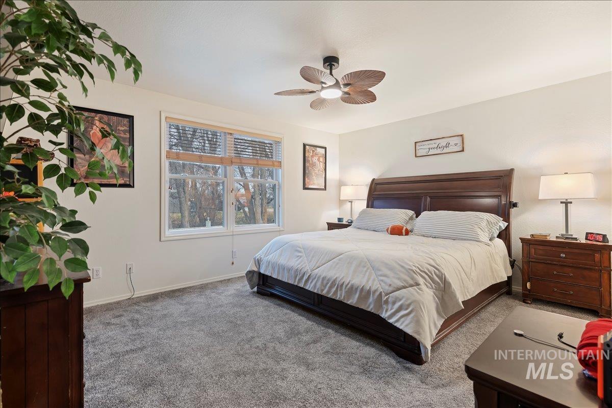1417 Lois Lane, Nampa, Idaho 83686, 2 Bedrooms, 2.5 Bathrooms, Residential For Sale, Price $350,000,MLS 98972240