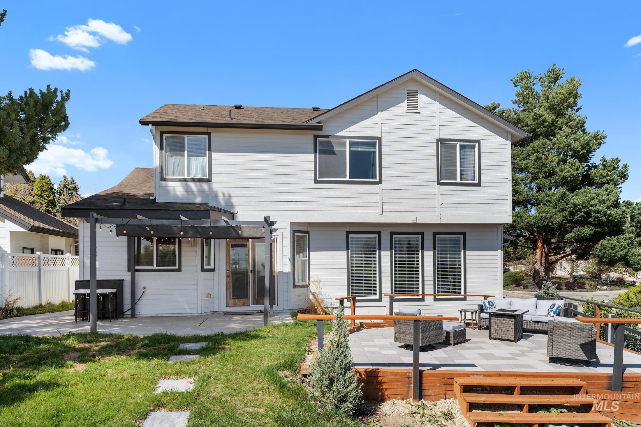 398 N Pebble Beach Way, Eagle, Idaho 83616, 4 Bedrooms, 2.5 Bathrooms, Residential For Sale, Price $698,500,MLS 98972242