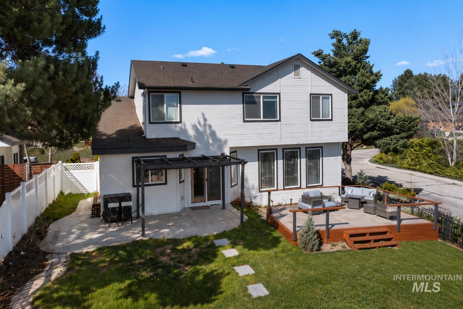 398 N Pebble Beach Way, Eagle, Idaho 83616, 4 Bedrooms, 2.5 Bathrooms, Residential For Sale, Price $599,995, 98972242
