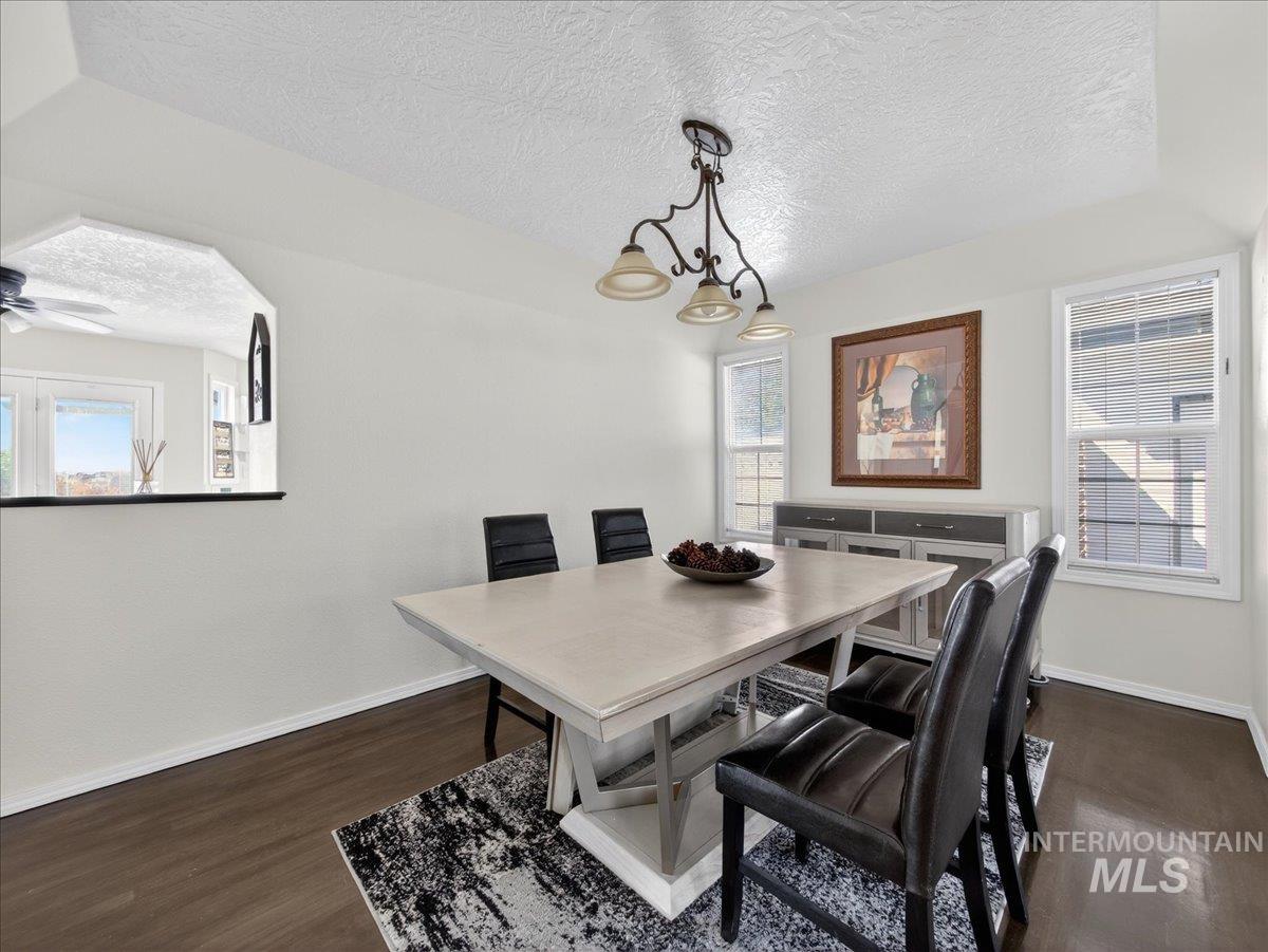 398 N Pebble Beach Way, Eagle, Idaho 83616, 4 Bedrooms, 2.5 Bathrooms, Residential For Sale, Price $625,000, 98972242