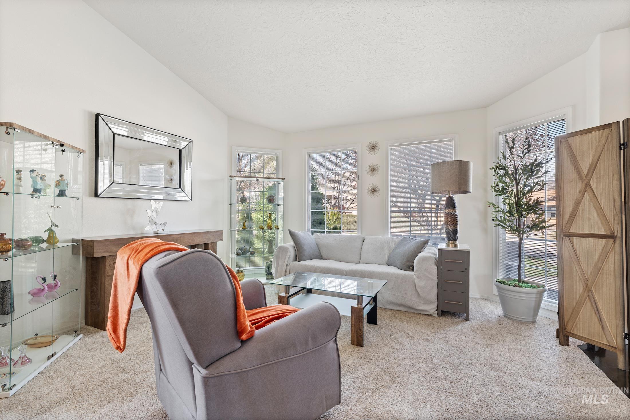 398 N Pebble Beach Way, Eagle, Idaho 83616, 4 Bedrooms, 2.5 Bathrooms, Residential For Sale, Price $698,500,MLS 98972242