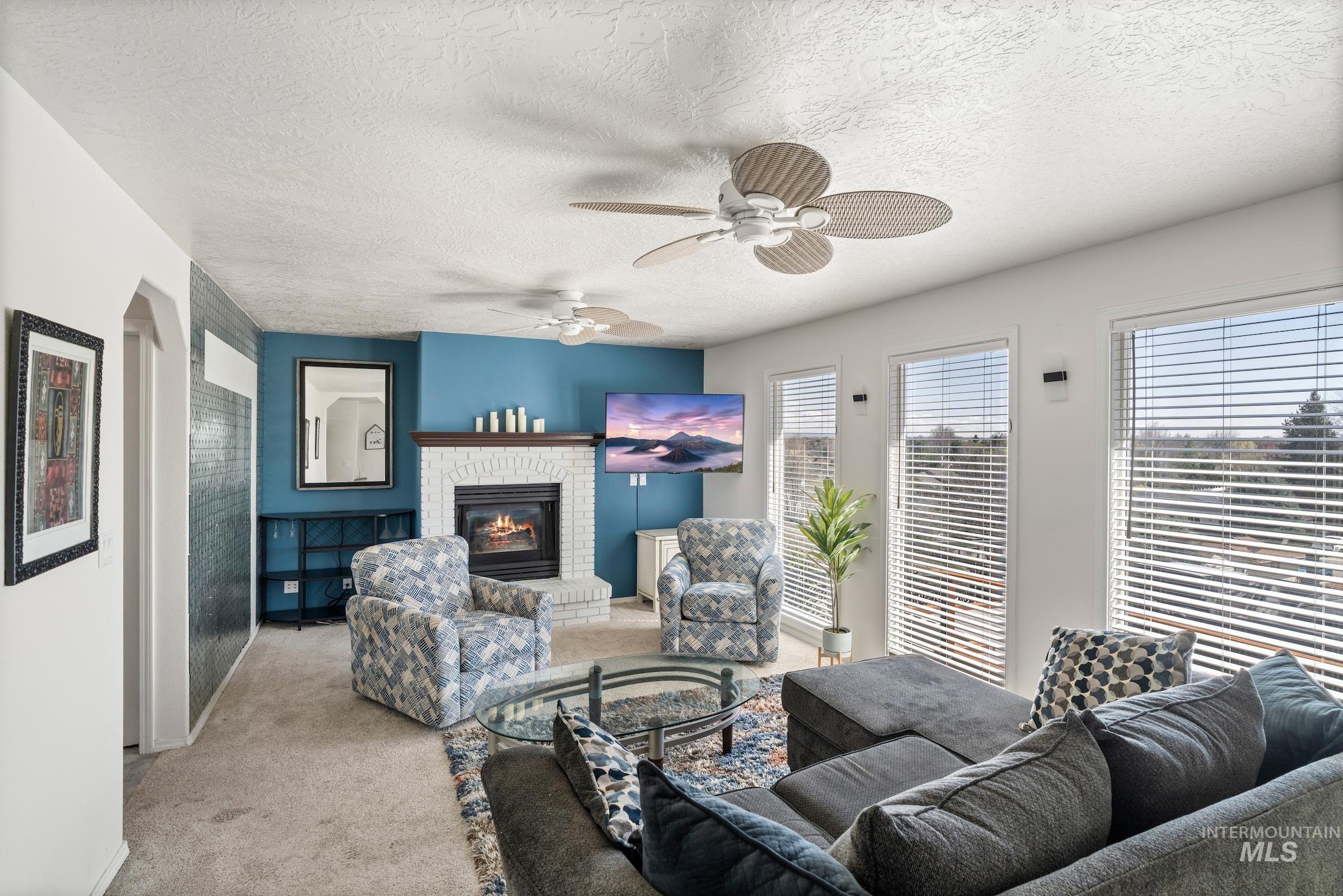 398 N Pebble Beach Way, Eagle, Idaho 83616, 4 Bedrooms, 2.5 Bathrooms, Residential For Sale, Price $680,000,MLS 98972242