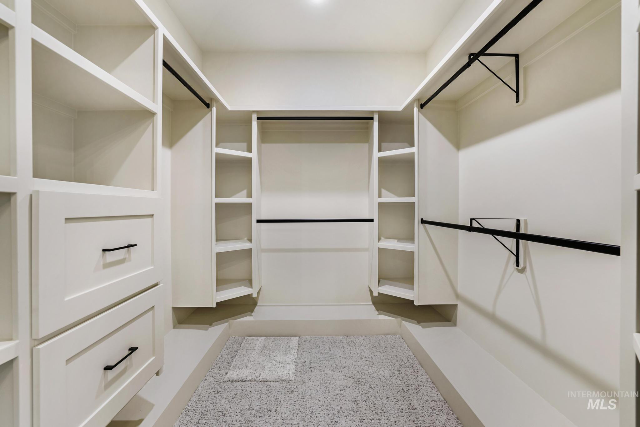 536 Canyon Falls Dr, Twin Falls, Idaho 83301, 4 Bedrooms, 2 Bathrooms, Residential For Sale, Price $685,000,MLS 98972249