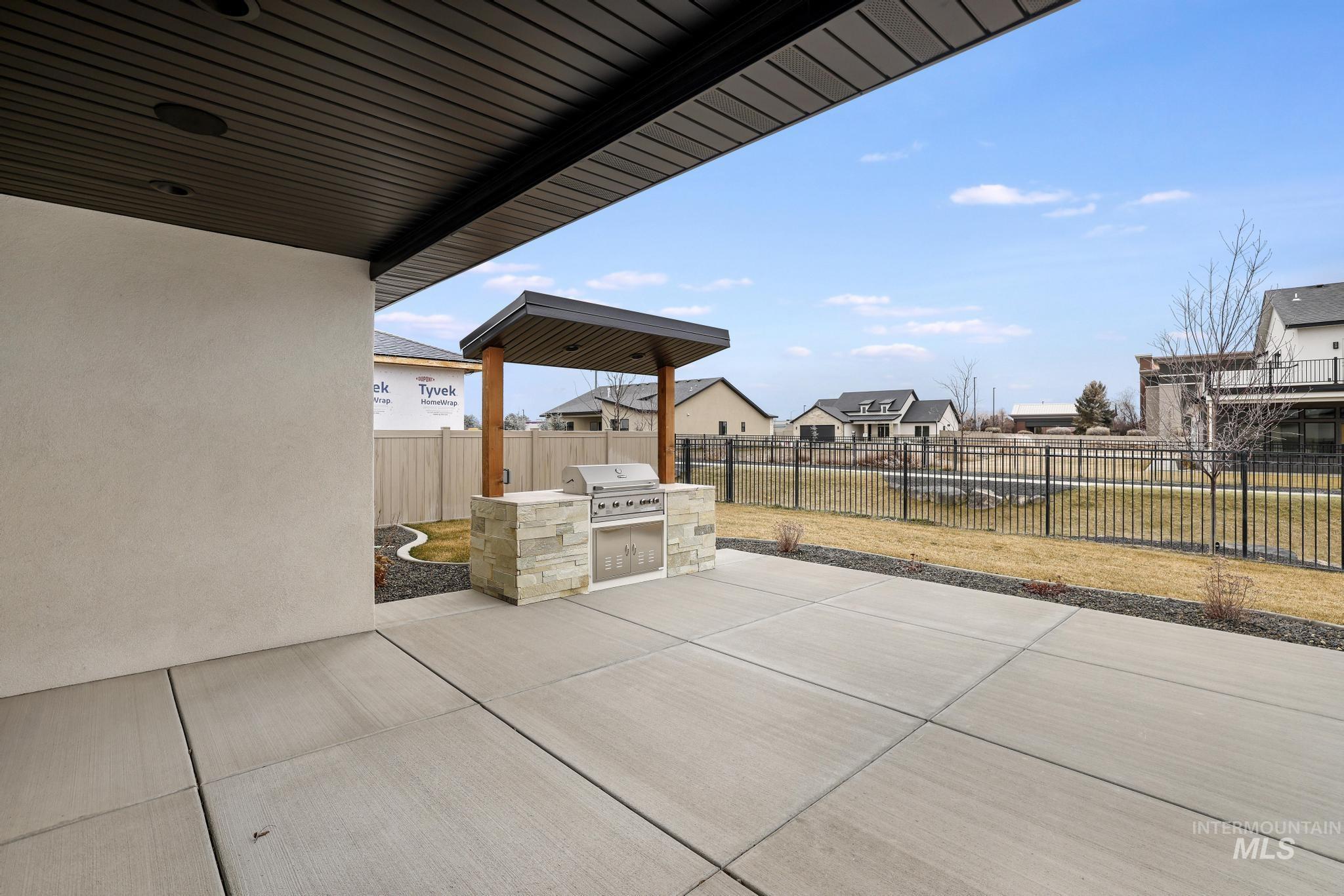 536 Canyon Falls Dr, Twin Falls, Idaho 83301, 4 Bedrooms, 2 Bathrooms, Residential For Sale, Price $673,900, 98972249