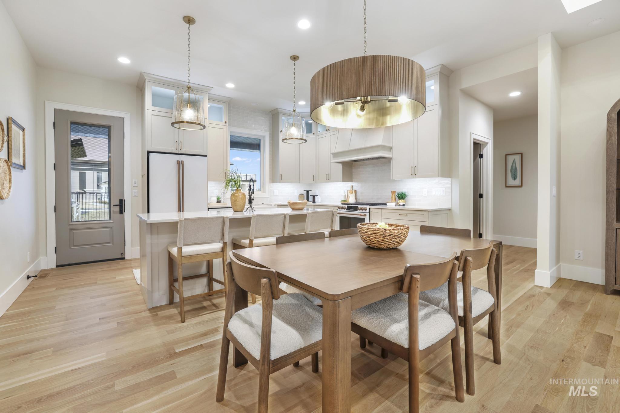 536 Canyon Falls Dr, Twin Falls, Idaho 83301, 4 Bedrooms, 2 Bathrooms, Residential For Sale, Price $685,000,MLS 98972249