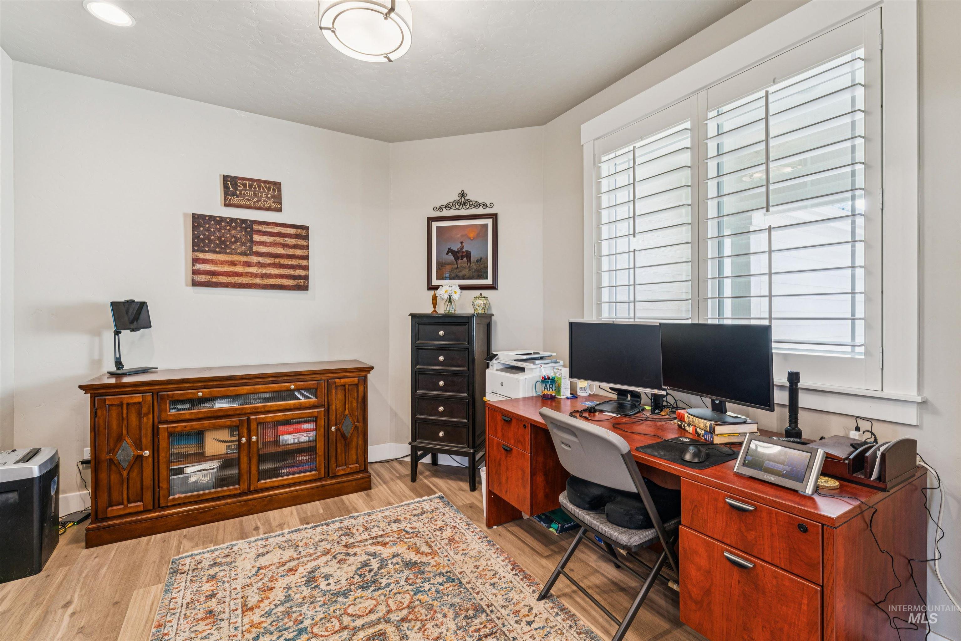 5522 W Avilla Drive, Meridian, Idaho 83646, 3 Bedrooms, 2.5 Bathrooms, Residential For Sale, Price $765,000,MLS 98972250