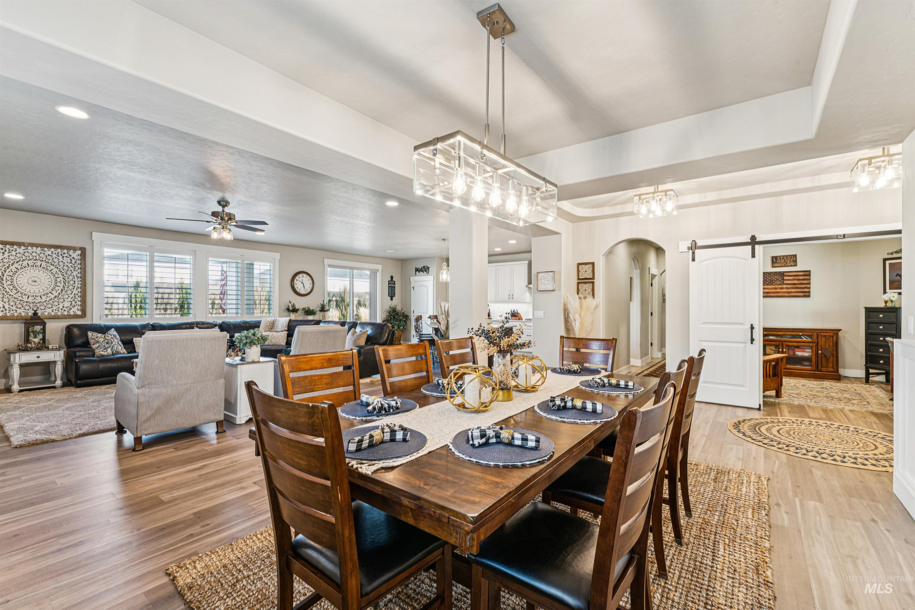 5522 W Avilla Drive, Meridian, Idaho 83646, 3 Bedrooms, 2.5 Bathrooms, Residential For Sale, Price $765,000,MLS 98972250