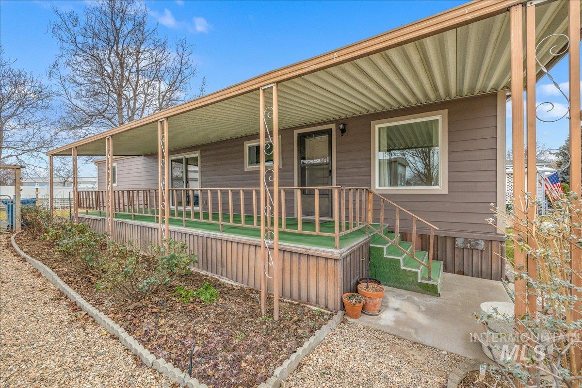 307 Driftwood Rd, Boise, Idaho 83713, 2 Bedrooms, 2 Bathrooms, Residential For Sale, Price $110,000, 98972251