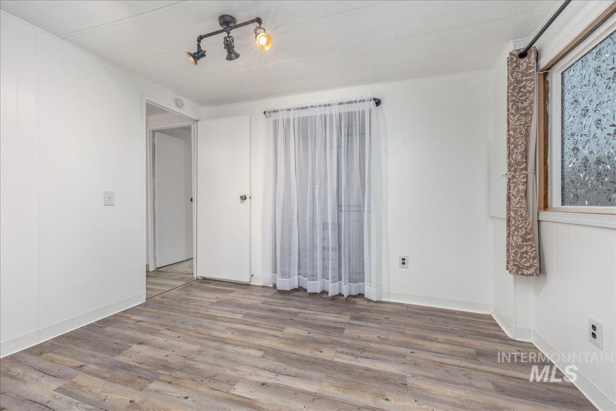 307 Driftwood Rd, Boise, Idaho 83713, 2 Bedrooms, 2 Bathrooms, Residential For Sale, Price $110,000, 98972251