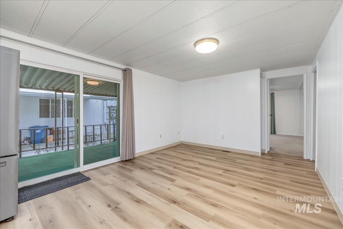 307 Driftwood Rd, Boise, Idaho 83713, 2 Bedrooms, 2 Bathrooms, Residential For Sale, Price $110,000, 98972251