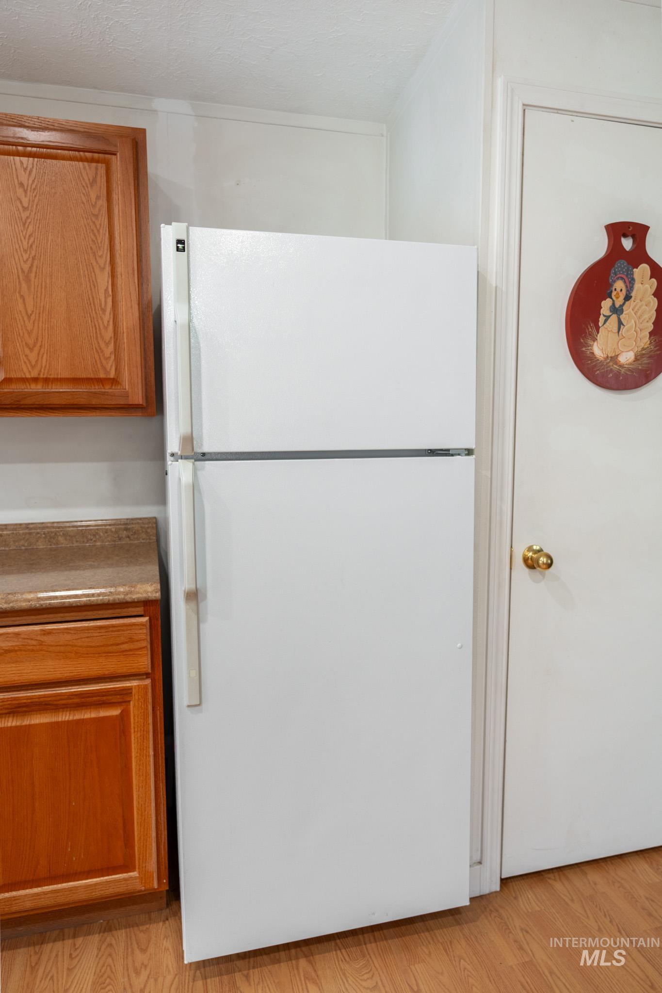 2701 N Alder Drive, Fruitland, Idaho 83619, 2 Bedrooms, 1 Bathroom, Residential For Sale, Price $79,500,MLS 98972252