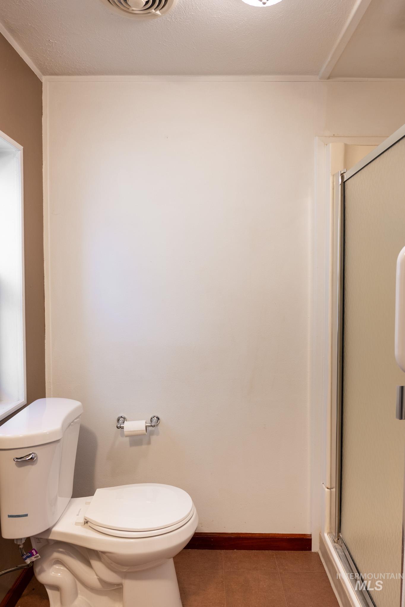 2701 N Alder Drive, Fruitland, Idaho 83619, 2 Bedrooms, 1 Bathroom, Residential For Sale, Price $79,500,MLS 98972252