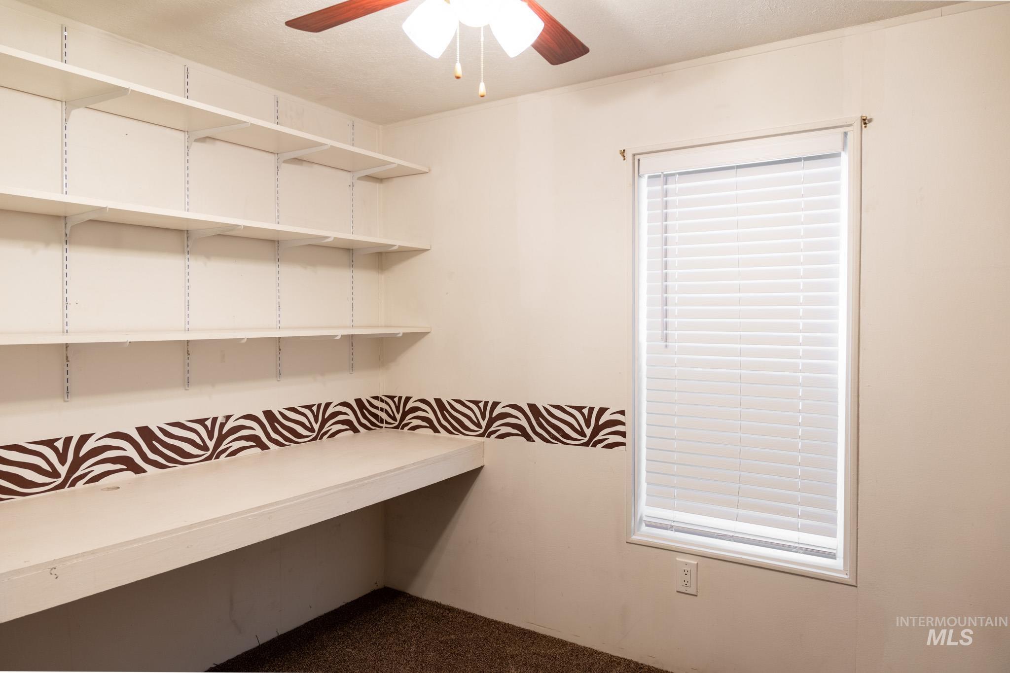 2701 N Alder Drive, Fruitland, Idaho 83619, 2 Bedrooms, 1 Bathroom, Residential For Sale, Price $79,500,MLS 98972252