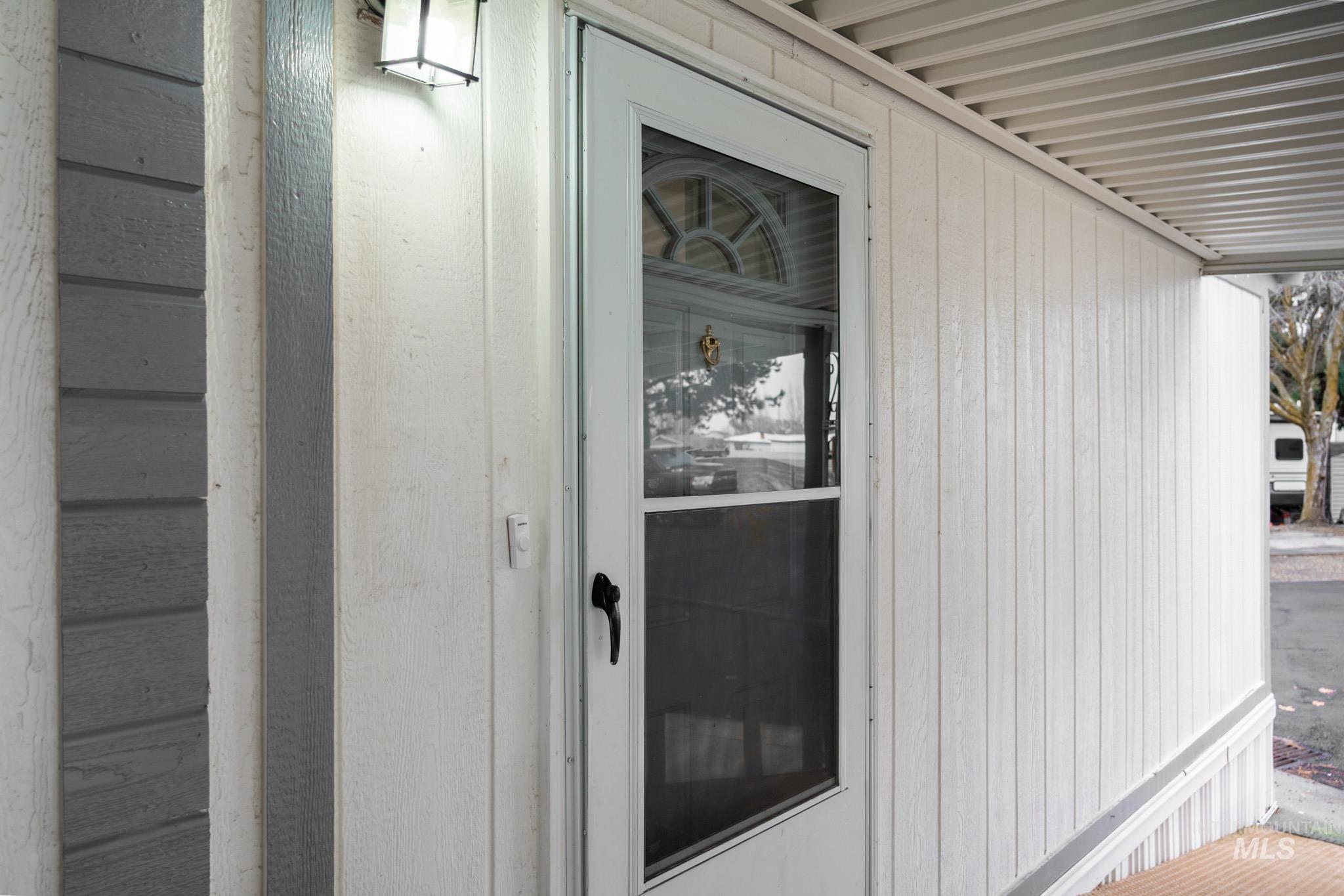 2701 N Alder Drive, Fruitland, Idaho 83619, 2 Bedrooms, 1 Bathroom, Residential For Sale, Price $79,500,MLS 98972252