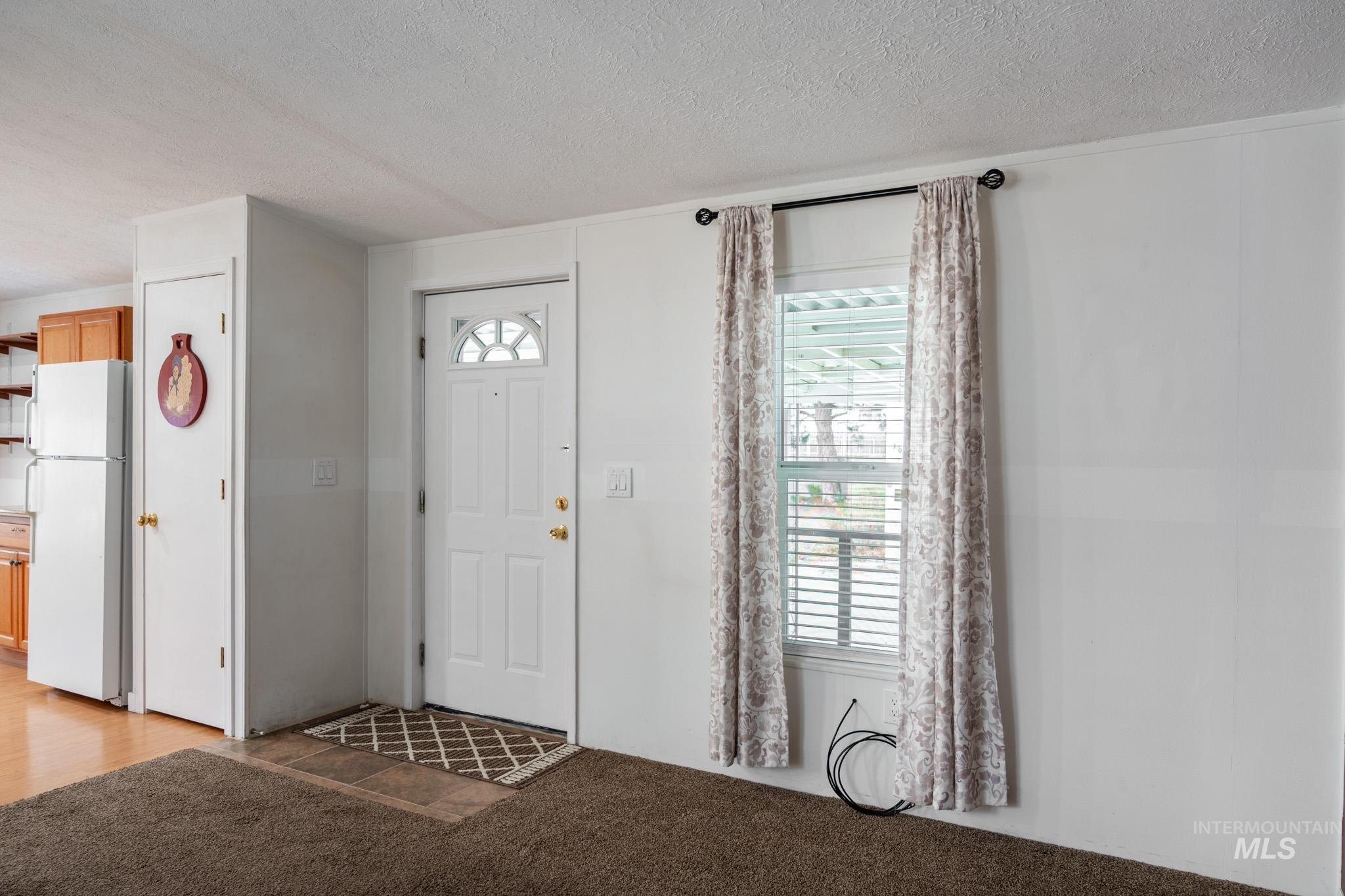 2701 N Alder Drive, Fruitland, Idaho 83619, 2 Bedrooms, 1 Bathroom, Residential For Sale, Price $79,500,MLS 98972252