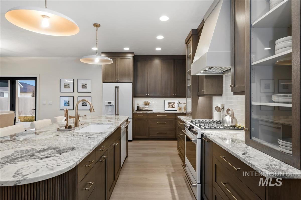 141 NE 8th St, Fruitland, Idaho 83619, 3 Bedrooms, 2 Bathrooms, Residential For Sale, Price $615,000,MLS 98972260