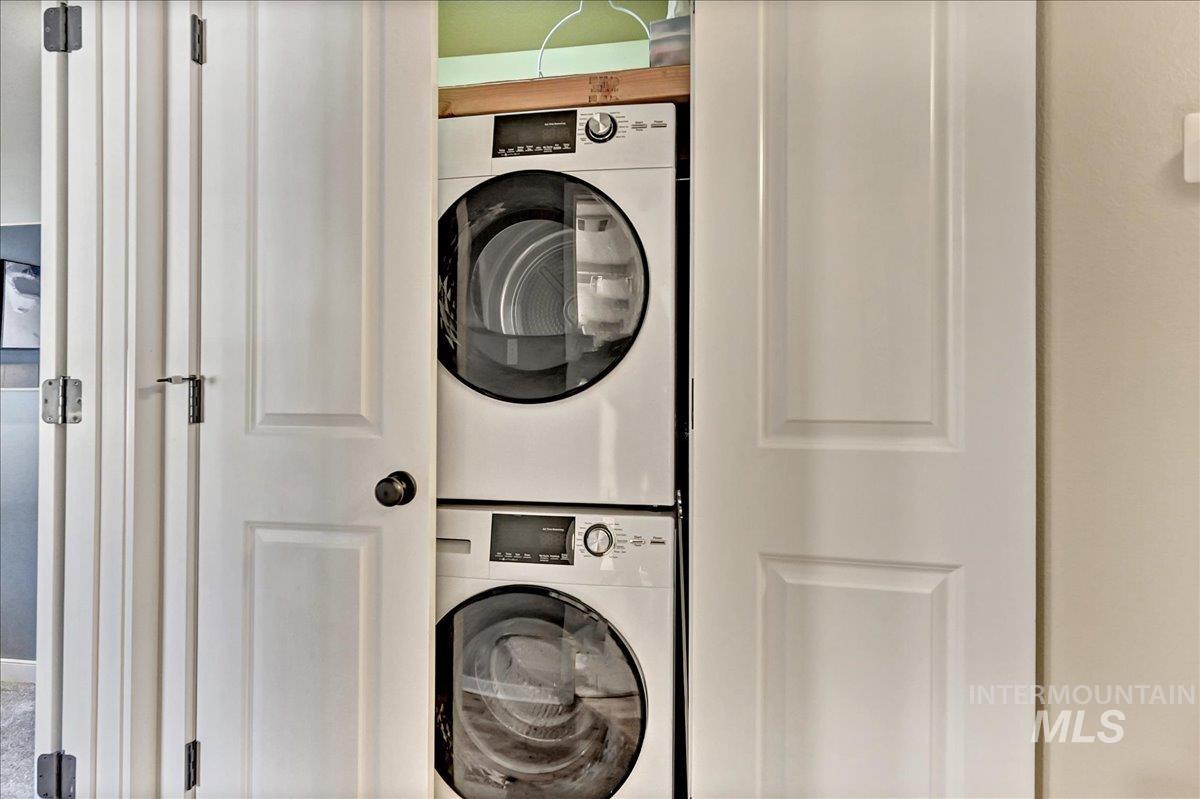 305 Village Lane, Boise, Idaho 83702, 1 Bedroom, 1 Bathroom, Residential For Sale, Price $329,000,MLS 98972262