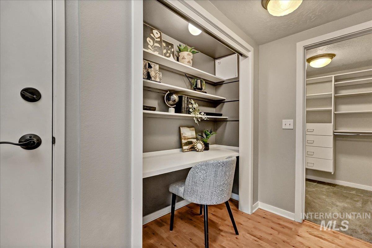 305 Village Lane, Boise, Idaho 83702, 1 Bedroom, 1 Bathroom, Residential For Sale, Price $329,000,MLS 98972262