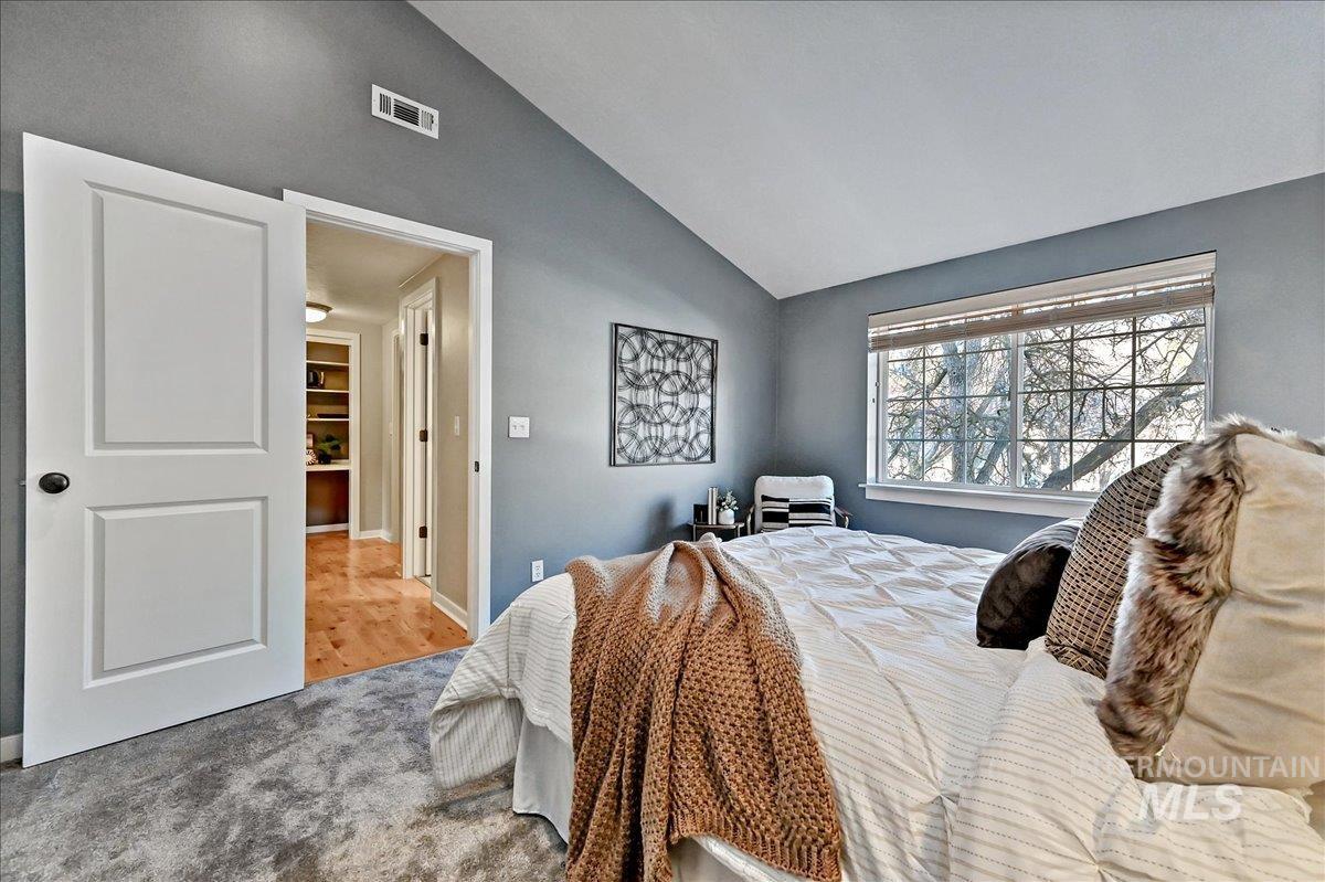 305 Village Lane, Boise, Idaho 83702, 1 Bedroom, 1 Bathroom, Residential For Sale, Price $329,000,MLS 98972262