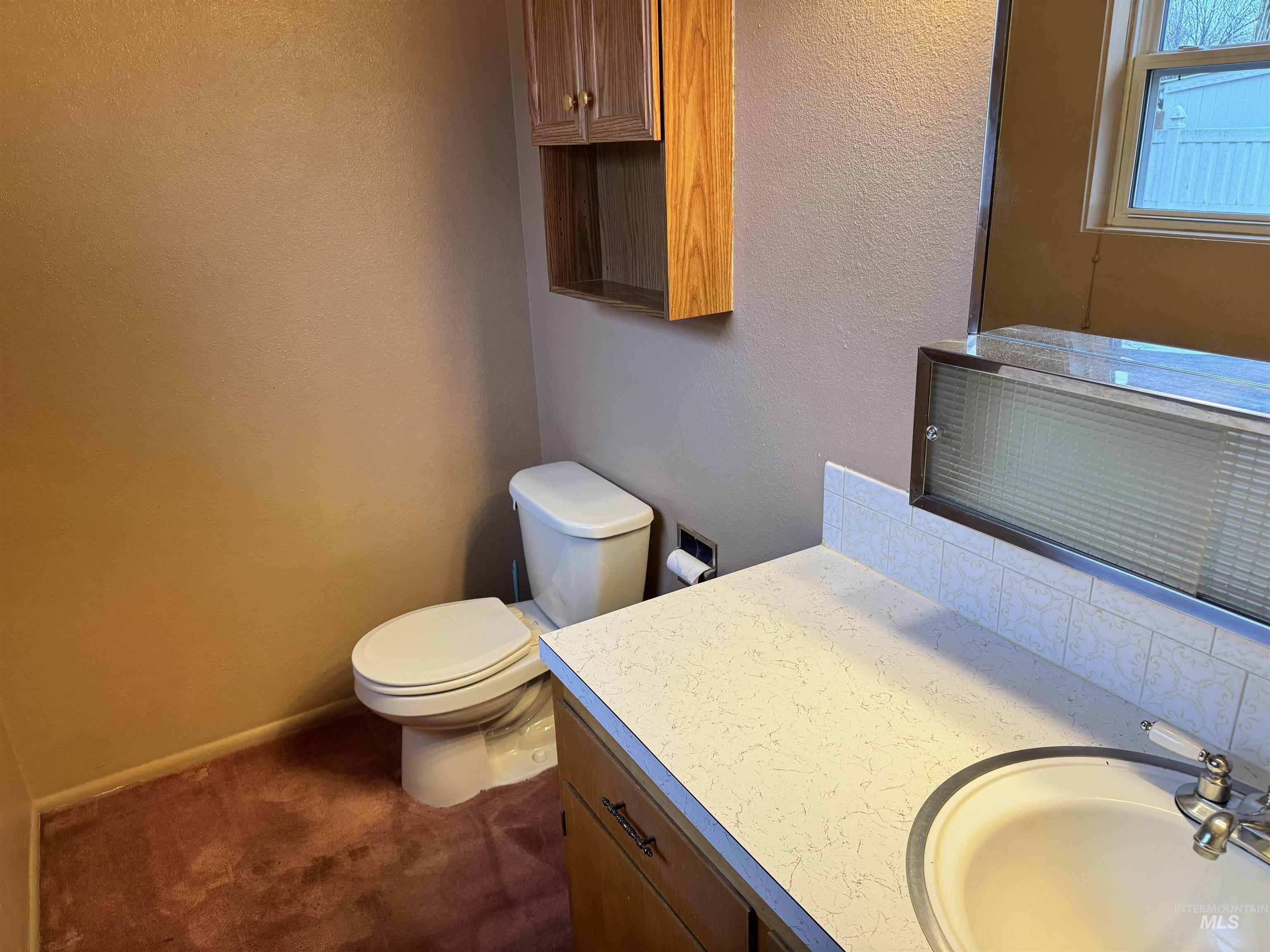 606 4Th St, Fruitland, Idaho 83619, 3 Bedrooms, 1.5 Bathrooms, Residential For Sale, Price $325,000,MLS 98972263