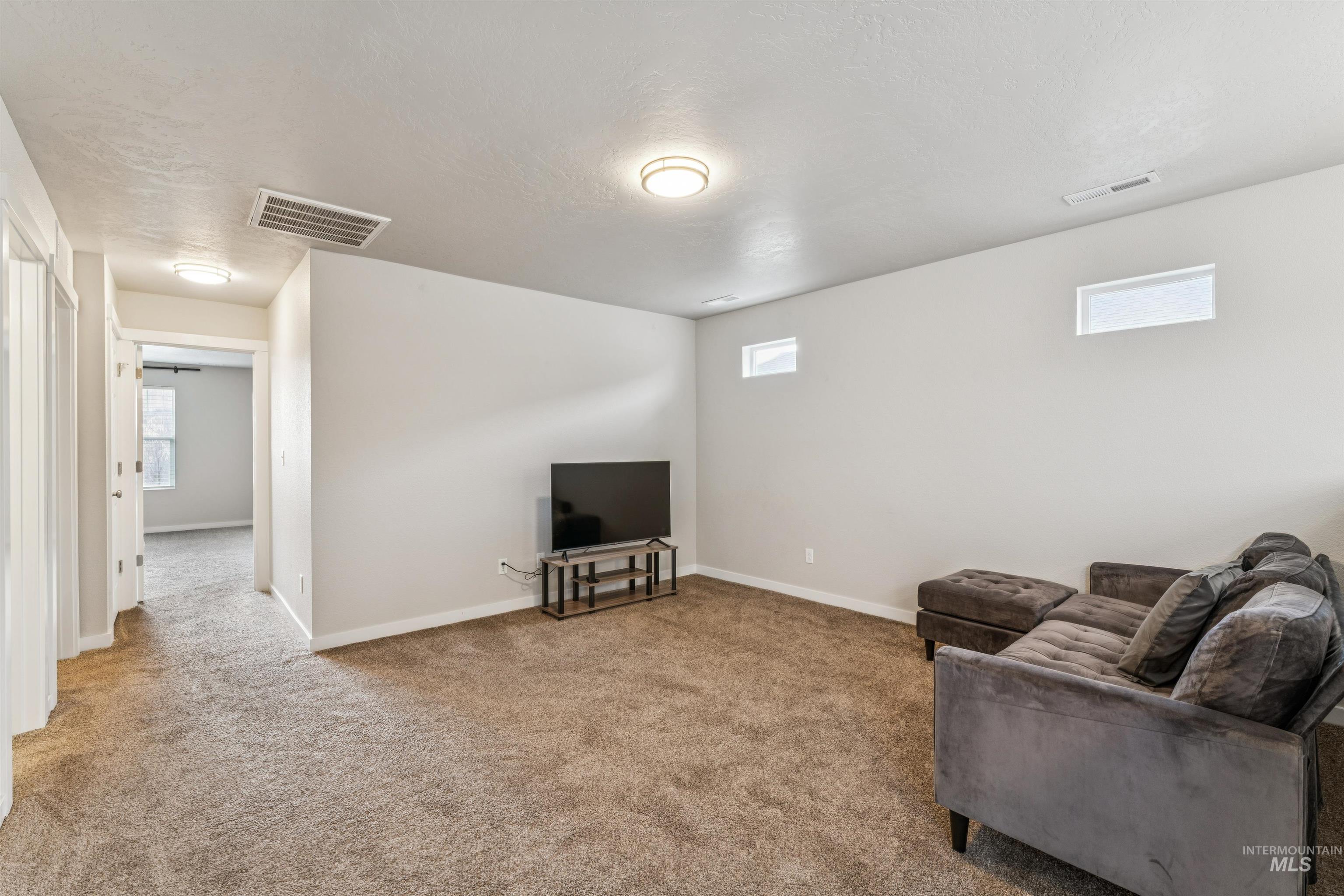 9968 W Smoke Ranch Drive, Boise, Idaho 83709, 3 Bedrooms, 2.5 Bathrooms, Residential For Sale, Price $474,900,MLS 98972264