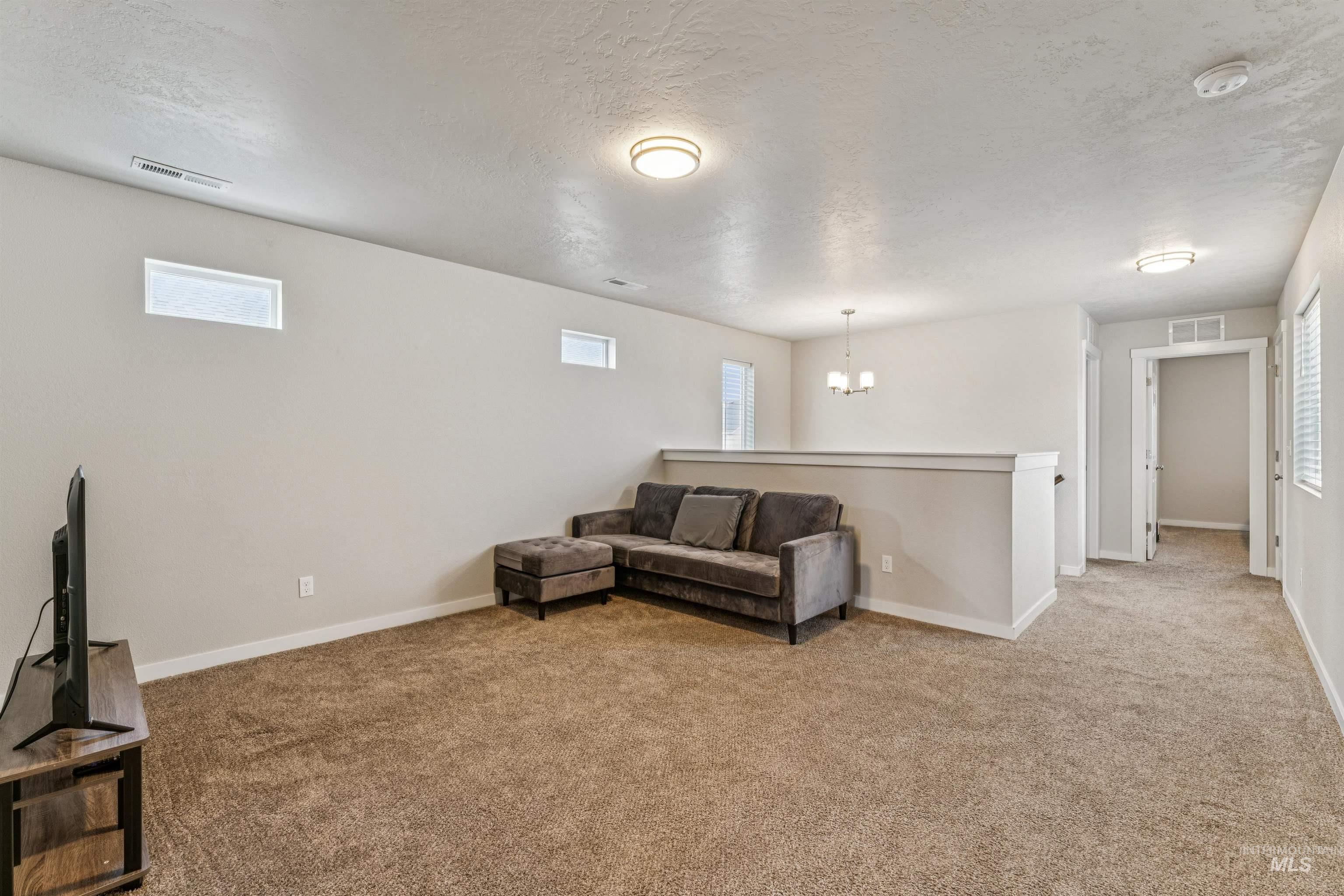 9968 W Smoke Ranch Drive, Boise, Idaho 83709, 3 Bedrooms, 2.5 Bathrooms, Residential For Sale, Price $474,900,MLS 98972264