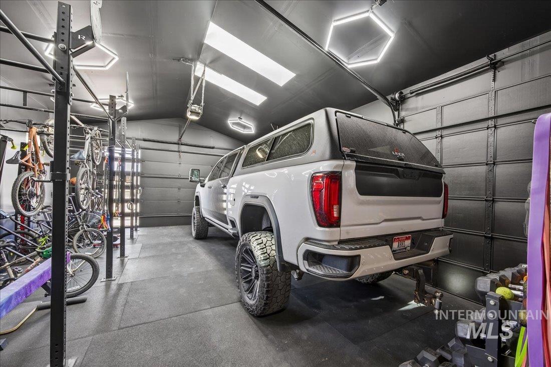 4393 N Edelweiss St., Boise, Idaho 83713, 4 Bedrooms, 3 Bathrooms, Residential For Sale, Price $724,900,MLS 98972265