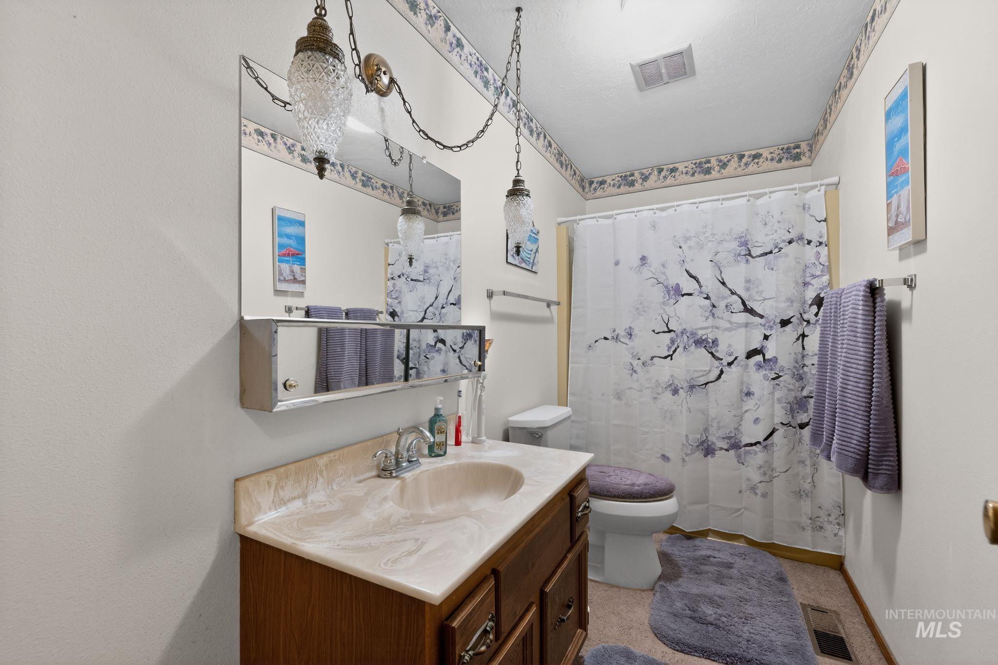 1055 Adell S., Filer, Idaho 83328, 3 Bedrooms, 2 Bathrooms, Residential For Sale, Price $329,000,MLS 98972266