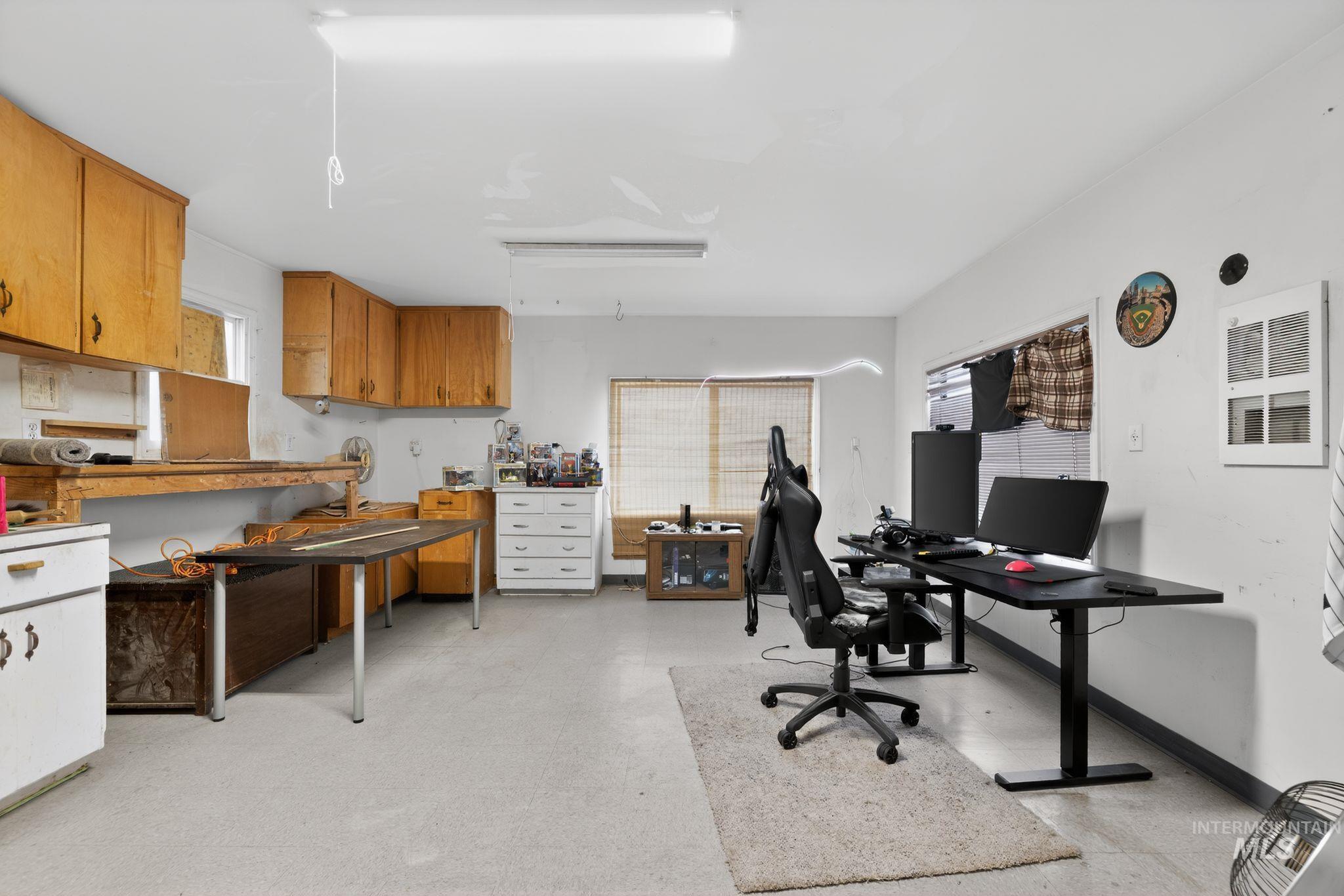 1055 Adell S., Filer, Idaho 83328, 3 Bedrooms, 2 Bathrooms, Residential For Sale, Price $329,000,MLS 98972266