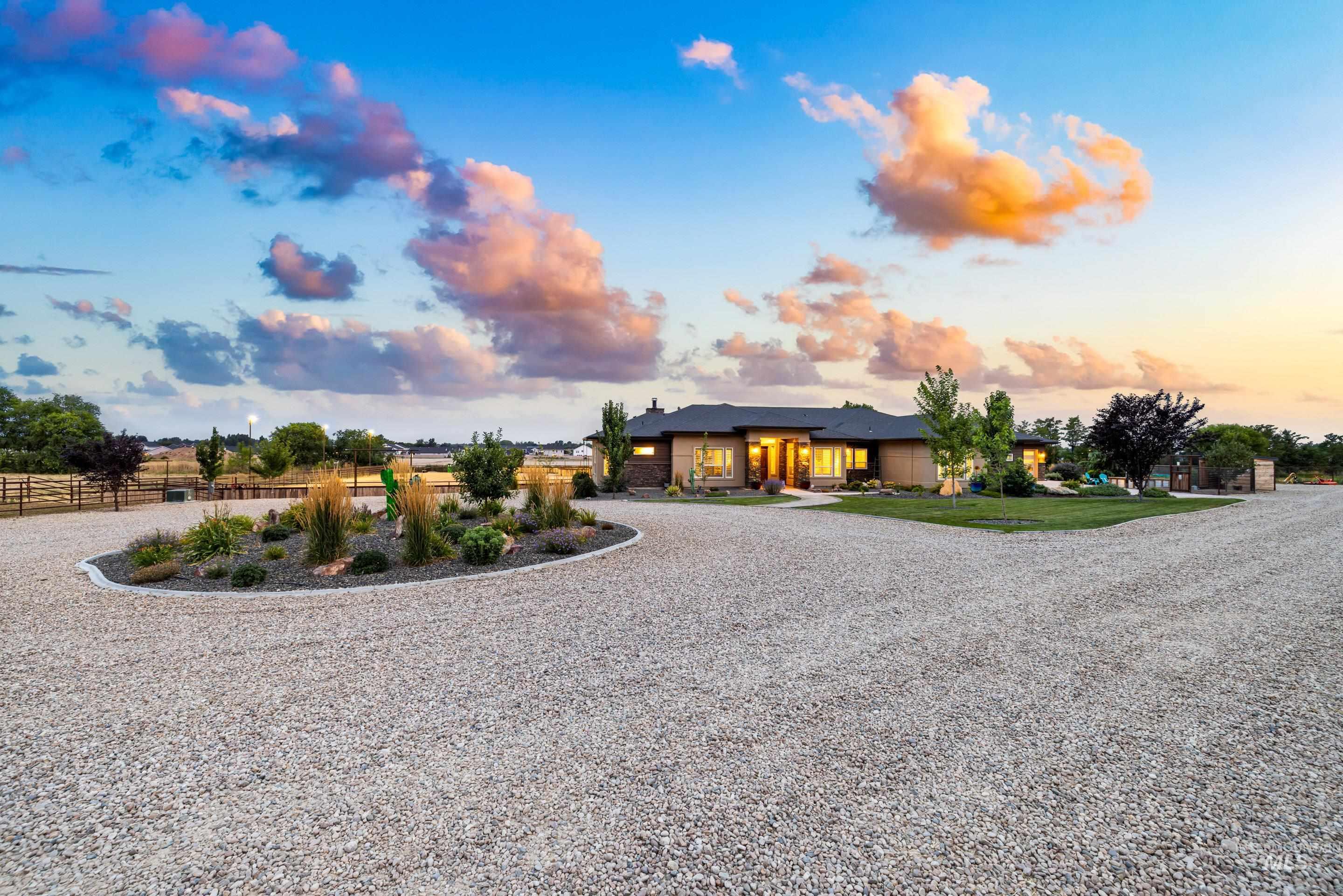 9819 Foothill Rd, Middleton, Idaho 83644, 3 Bedrooms, 3.5 Bathrooms, Residential For Sale, Price $2,500,000,MLS 98972267