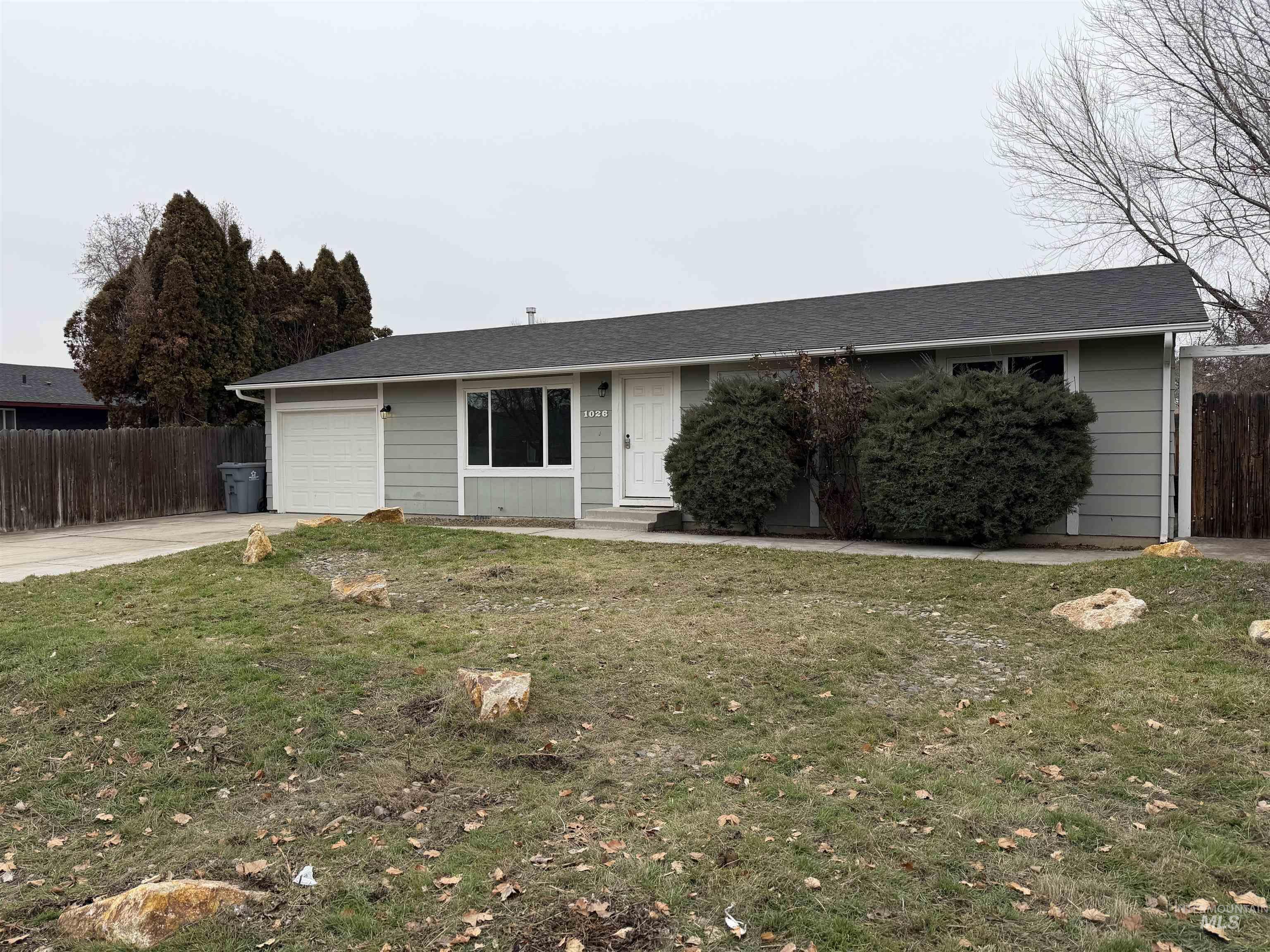 1026 Sweetwood Cir, Nampa, Idaho 83651, 3 Bedrooms, 1 Bathroom, Residential For Sale, Price $324,900,MLS 98972268