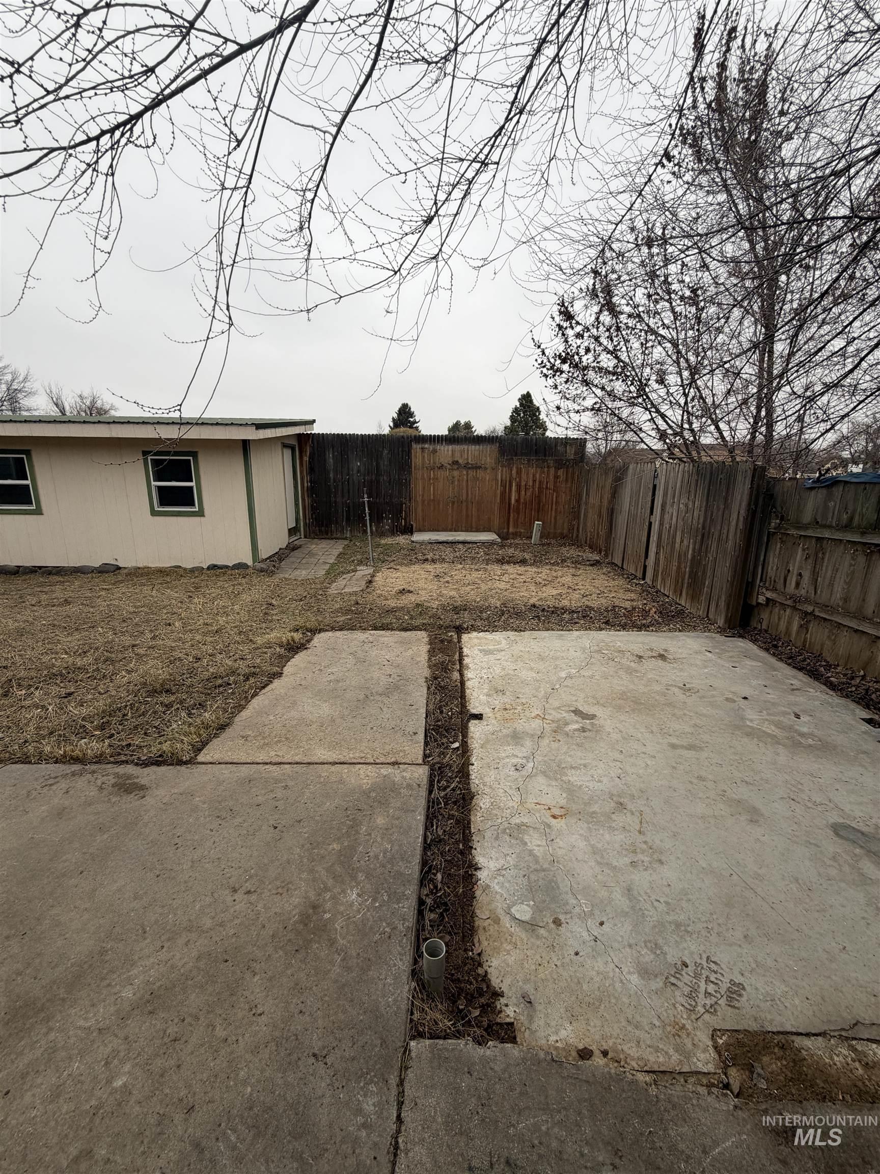 1026 Sweetwood Cir, Nampa, Idaho 83651, 3 Bedrooms, 1 Bathroom, Residential For Sale, Price $324,900,MLS 98972268