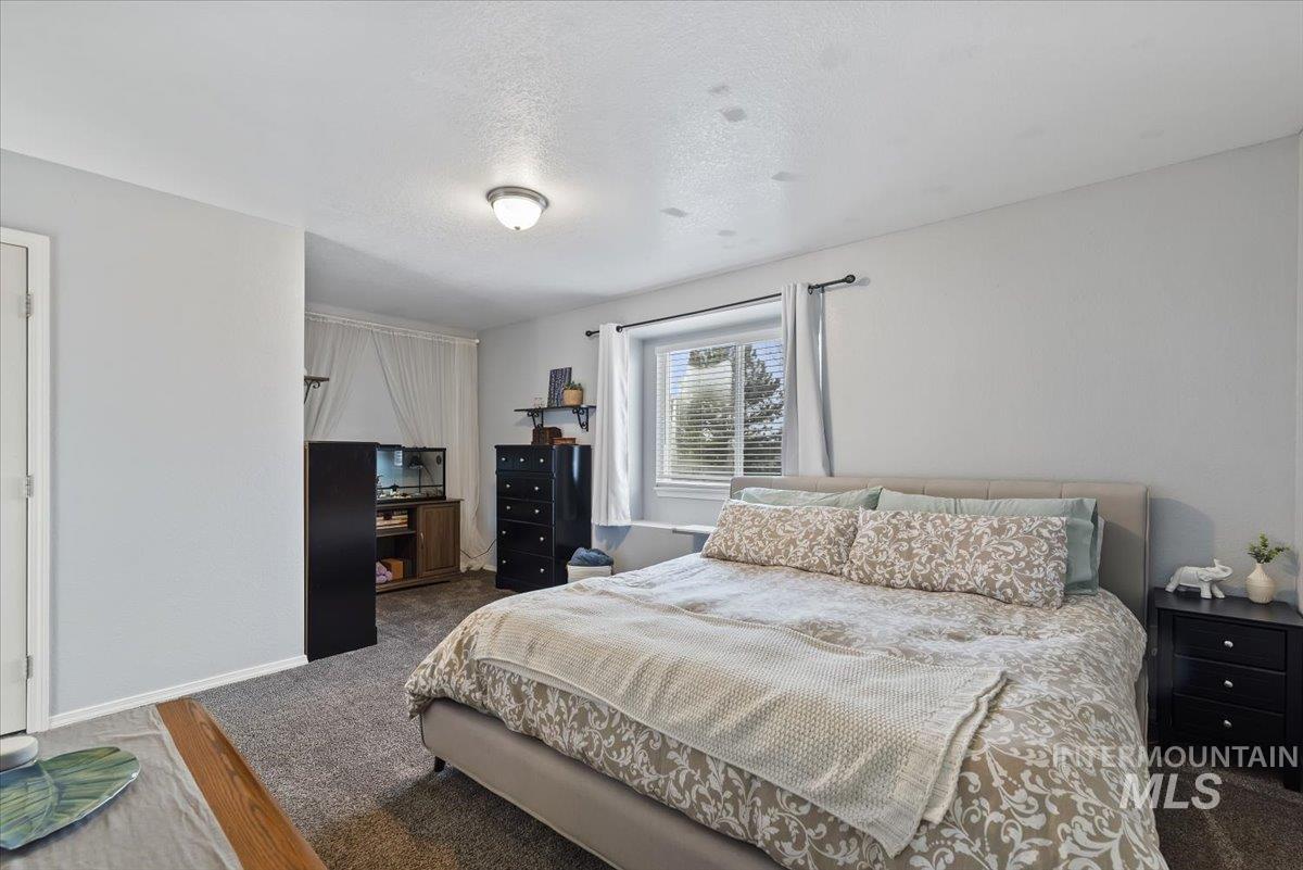 58 S Peppermint Dr, Nampa, Idaho 83687, 3 Bedrooms, 2 Bathrooms, Residential For Sale, Price $355,000,MLS 98972269