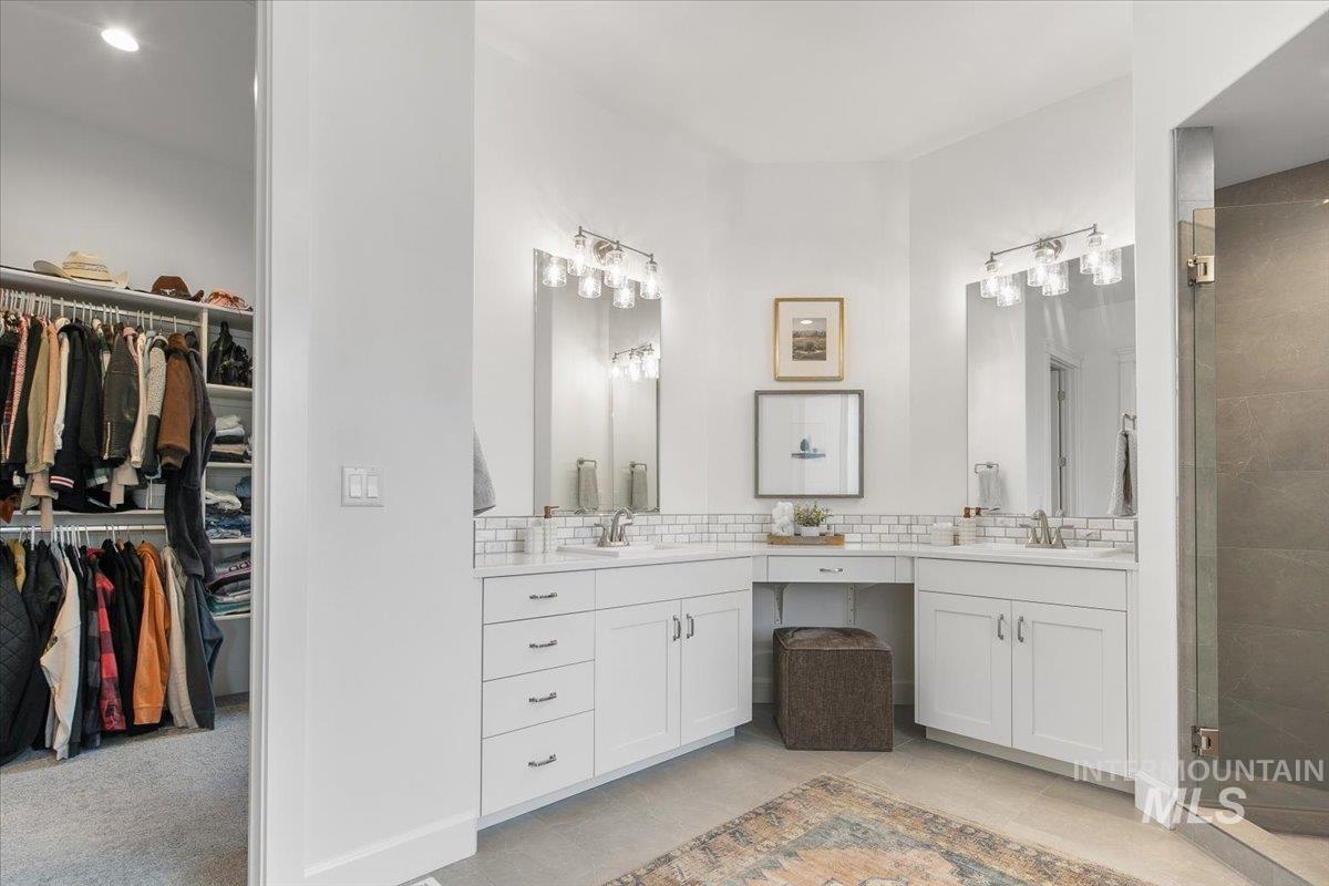 2260 E Timber Trail St, Kuna, Idaho 83634, 4 Bedrooms, 3.5 Bathrooms, Residential For Sale, Price $1,099,990,MLS 98972270