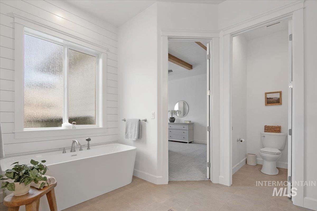 2260 E Timber Trail St, Kuna, Idaho 83634, 4 Bedrooms, 3.5 Bathrooms, Residential For Sale, Price $1,099,990,MLS 98972270