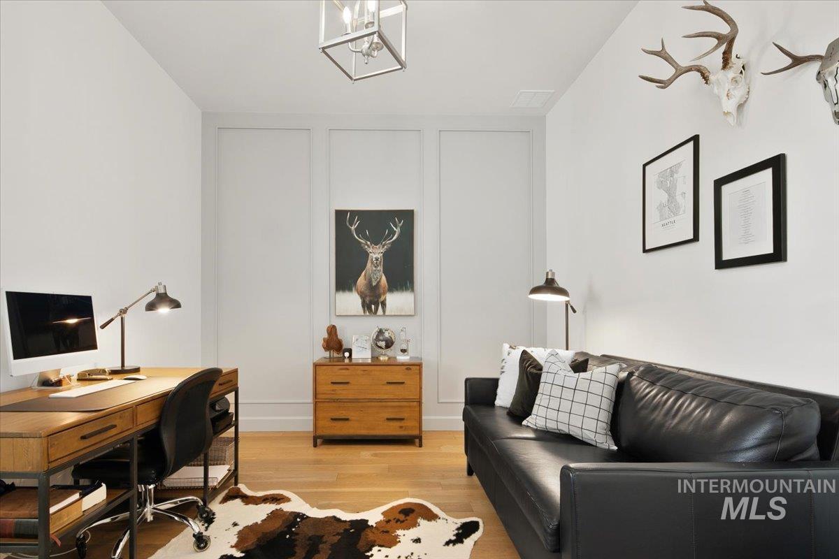 2260 E Timber Trail St, Kuna, Idaho 83634, 4 Bedrooms, 3.5 Bathrooms, Residential For Sale, Price $1,099,990,MLS 98972270