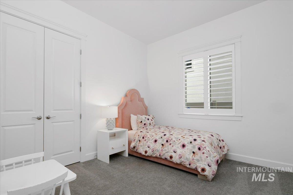 2260 E Timber Trail St, Kuna, Idaho 83634, 4 Bedrooms, 3.5 Bathrooms, Residential For Sale, Price $999,900, 98972270