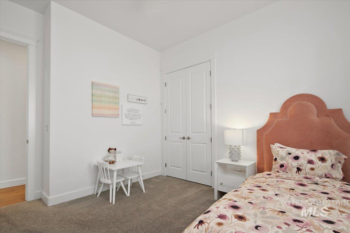 2260 E Timber Trail St, Kuna, Idaho 83634, 4 Bedrooms, 3.5 Bathrooms, Residential For Sale, Price $1,099,990,MLS 98972270