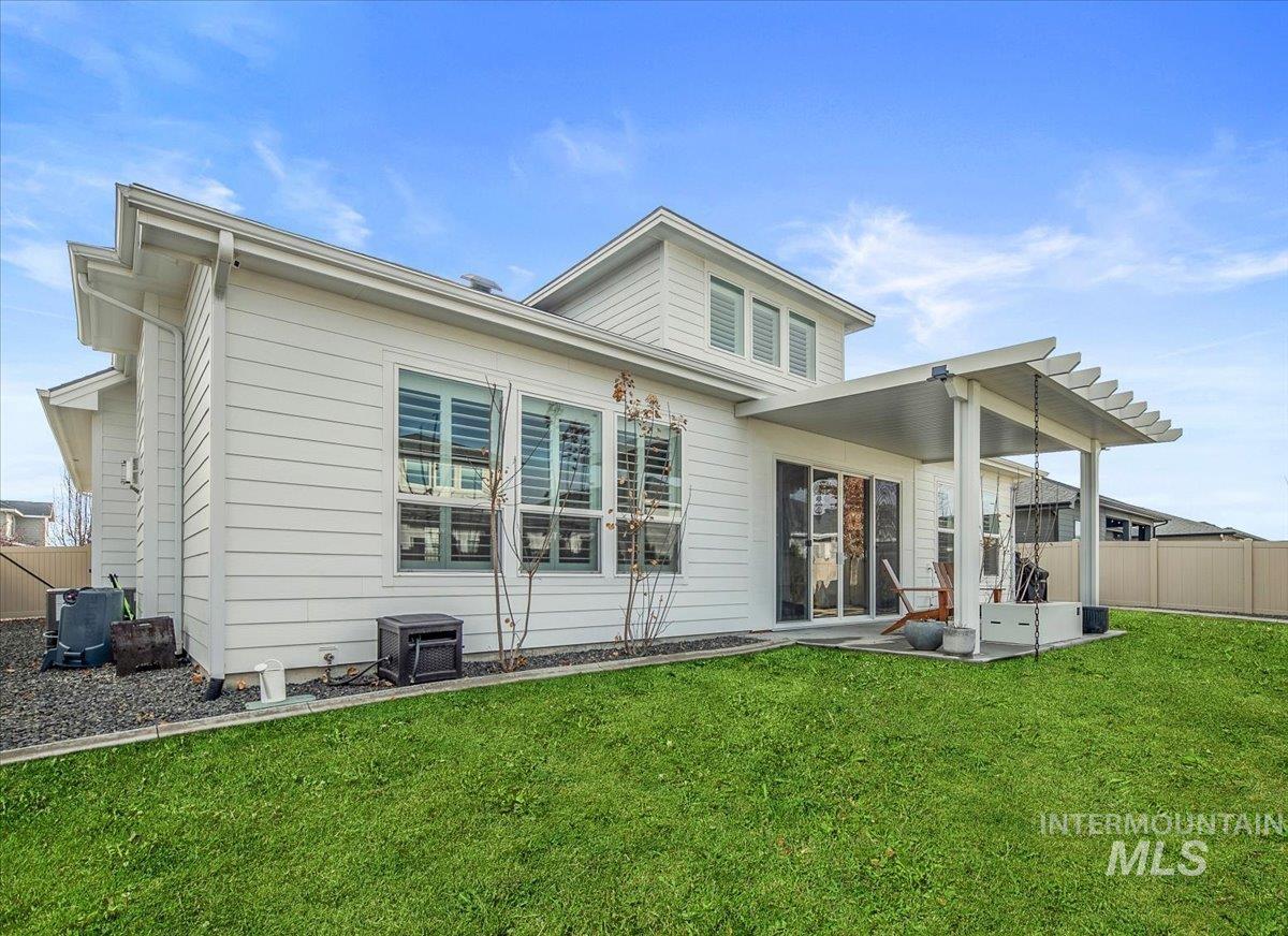 2260 E Timber Trail St, Kuna, Idaho 83634, 4 Bedrooms, 3.5 Bathrooms, Residential For Sale, Price $1,099,990,MLS 98972270