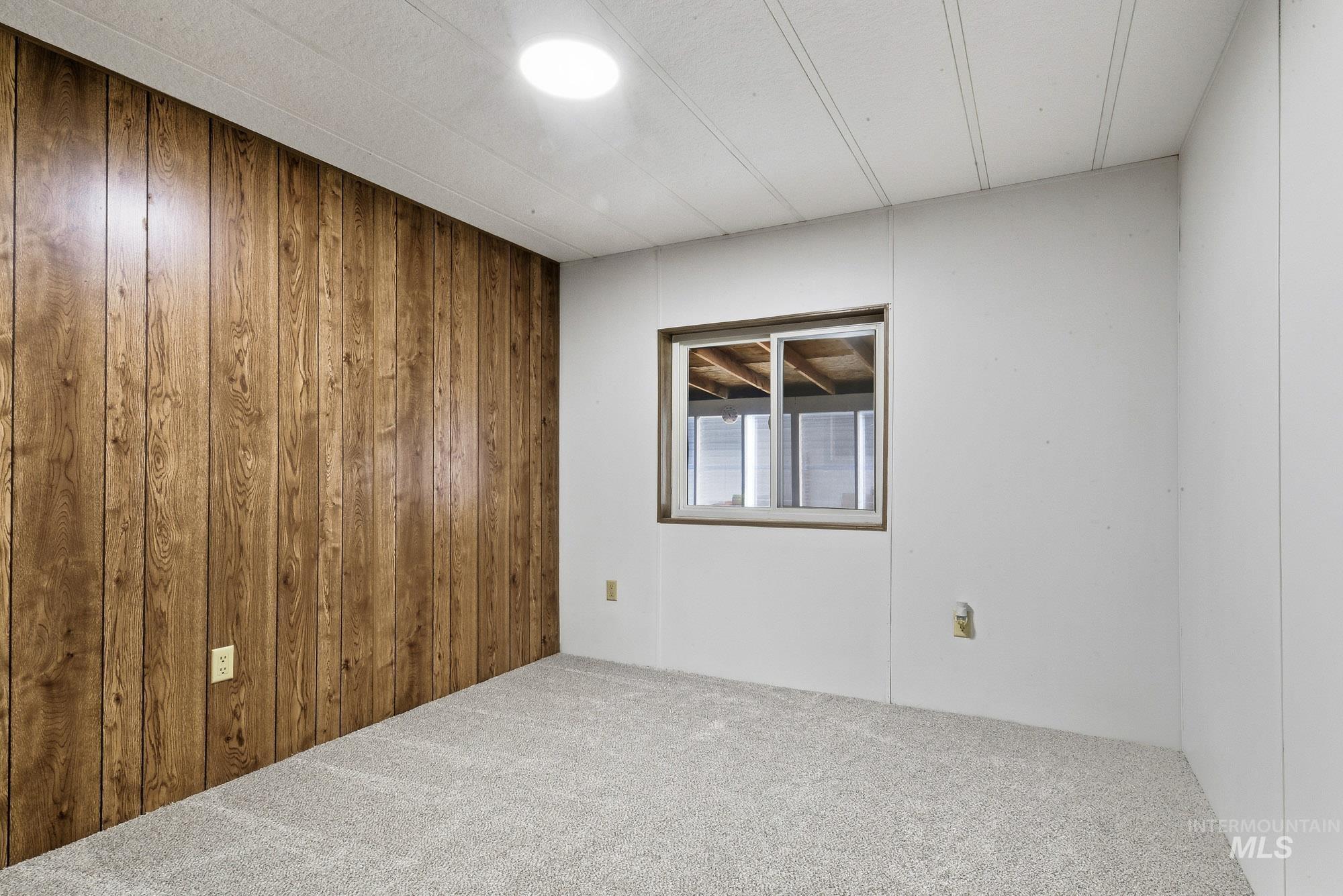 1907 W Flamingo Ave Unit 43, Nampa, Idaho 83651-1680, 3 Bedrooms, 2 Bathrooms, Residential For Sale, Price $189,980,MLS 98972271