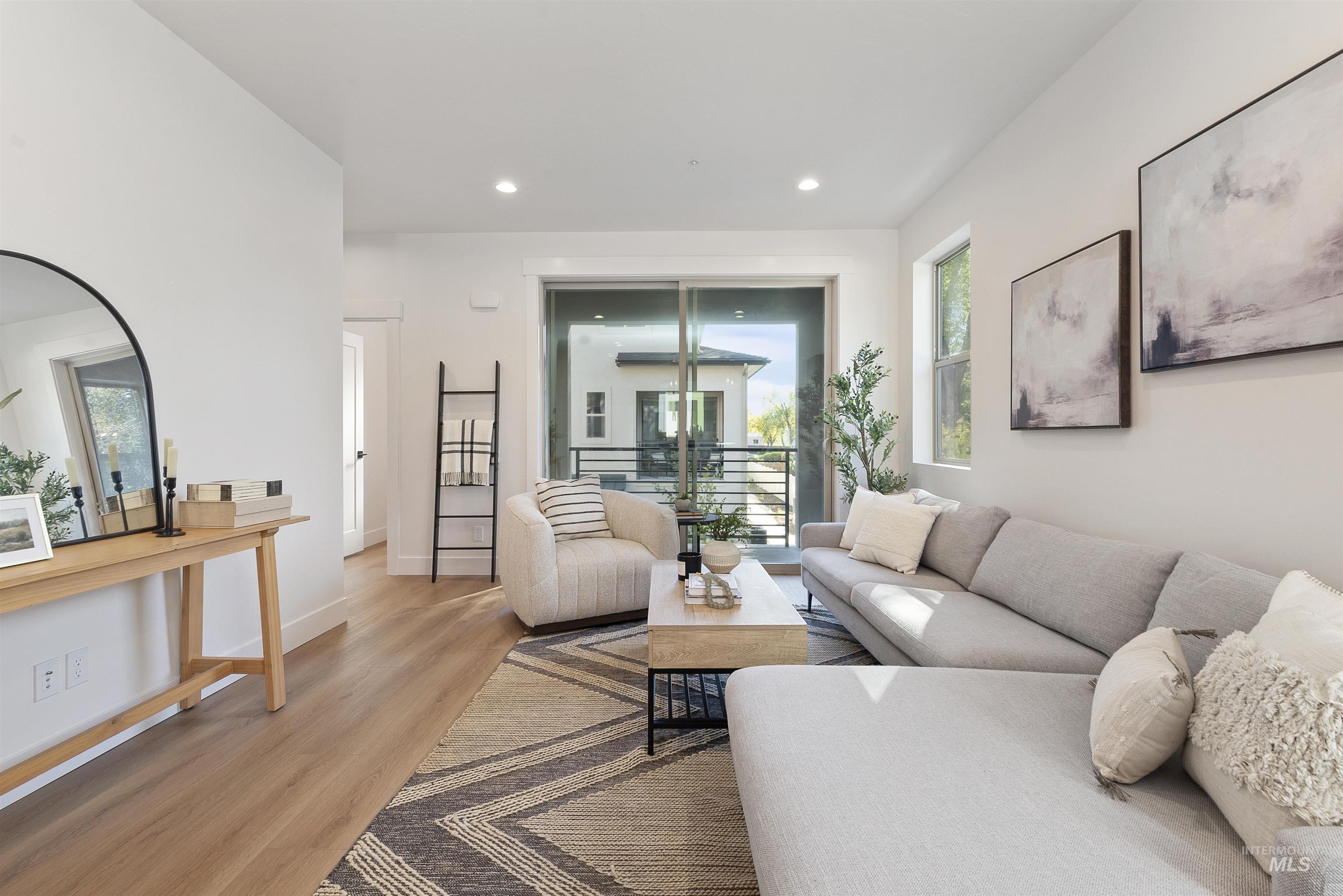 1703 S Rock View Ln, Boise, Idaho 83705, 2 Bedrooms, 2.5 Bathrooms, Residential For Sale, Price $476,880,MLS 98972273