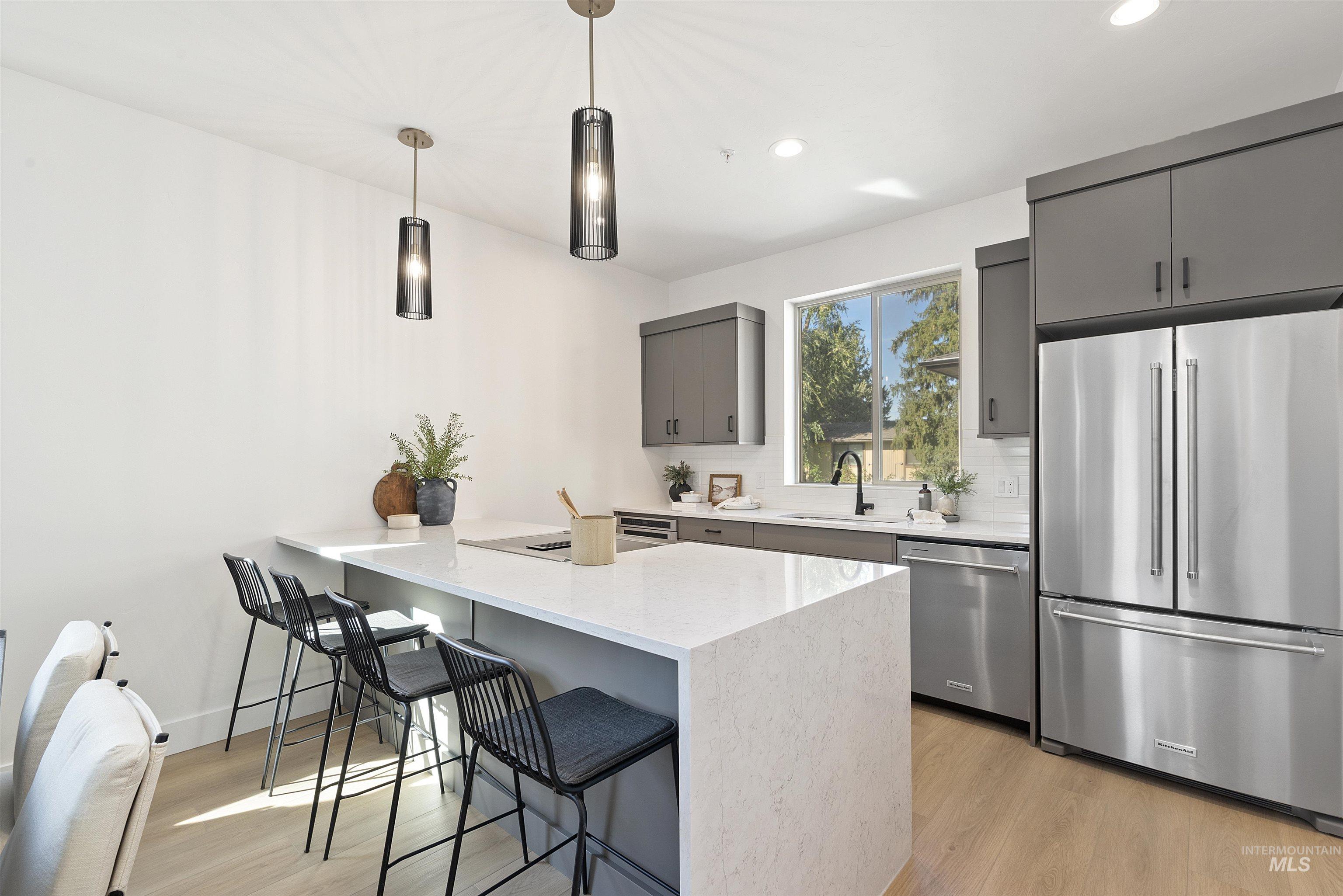 1703 S Rock View Ln, Boise, Idaho 83705, 2 Bedrooms, 2.5 Bathrooms, Residential For Sale, Price $476,880,MLS 98972273