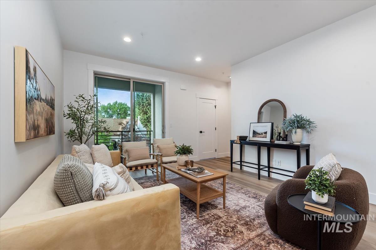 1705 Federal Way, Boise, Idaho 83705, 3 Bedrooms, 3.5 Bathrooms, Residential For Sale, Price $595,880,MLS 98972274